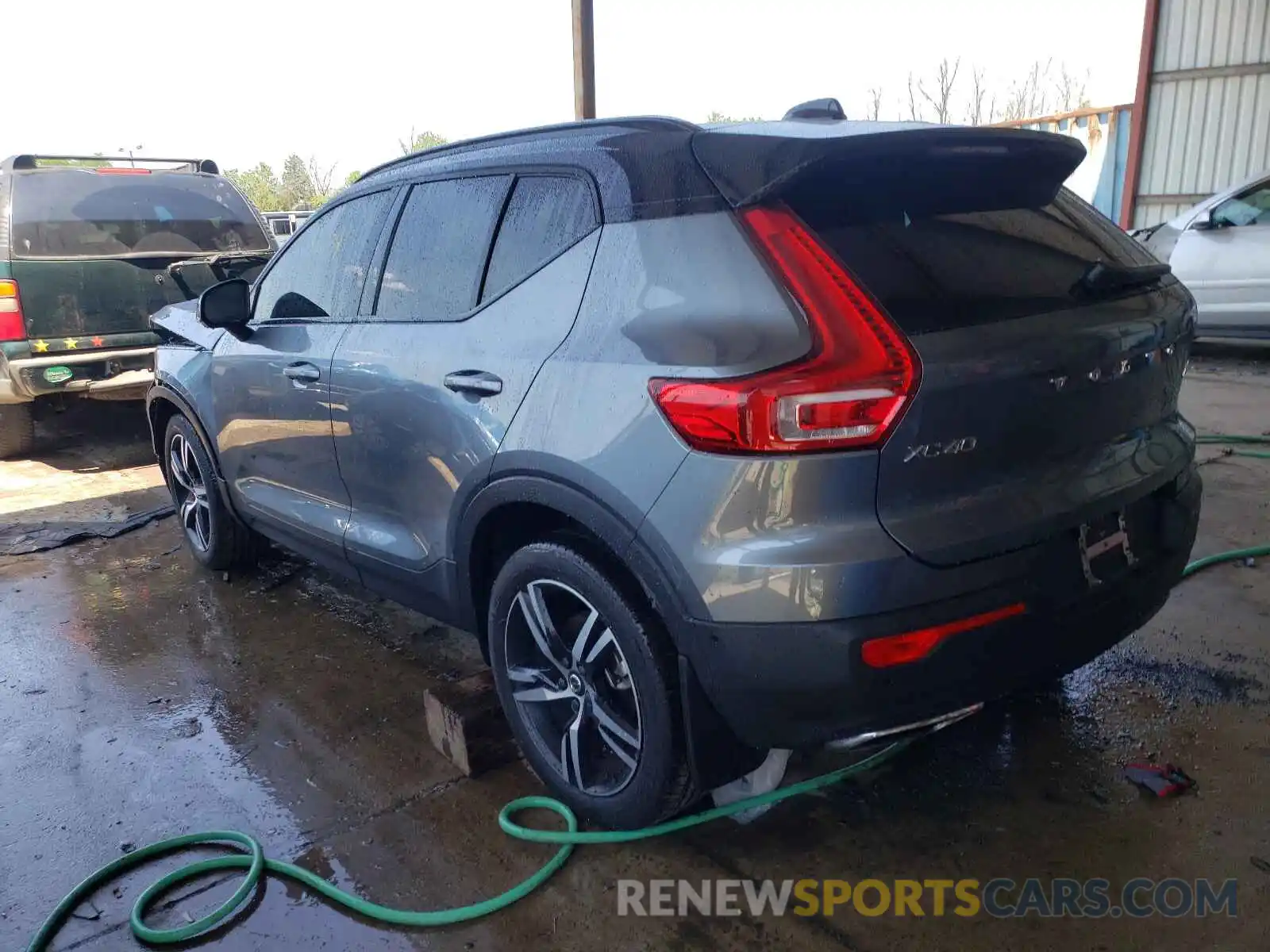 3 Photograph of a damaged car YV4162UM6K2056251 VOLVO XC40 2019