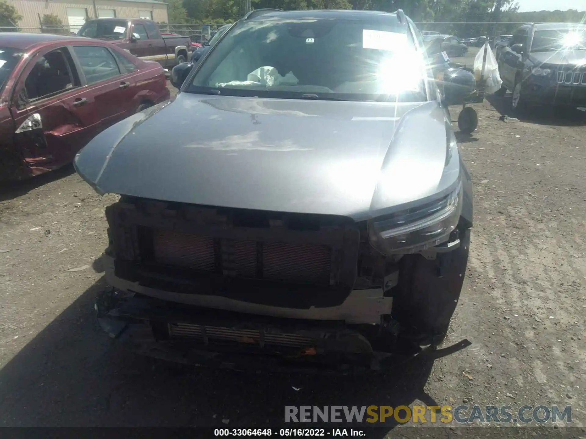 6 Photograph of a damaged car YV4162UM8K2110939 VOLVO XC40 2019