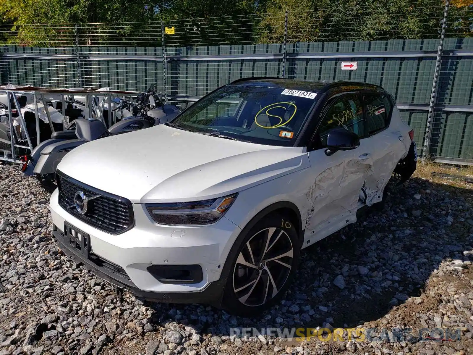 2 Фотография поврежденного автомобиля YV4162UM8K2138823 VOLVO XC40 2019