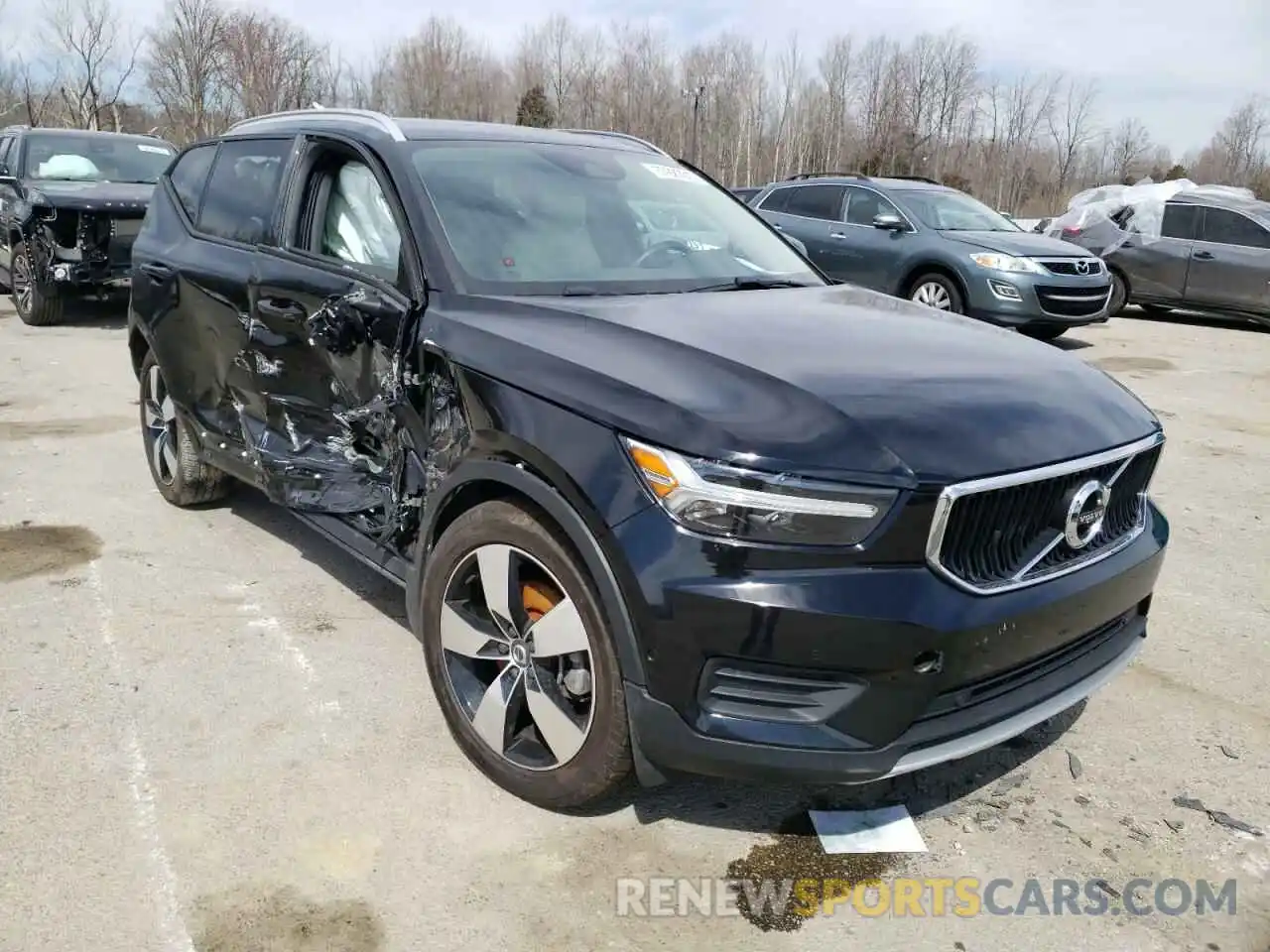 1 Photograph of a damaged car YV4162XZ0K2009370 VOLVO XC40 2019