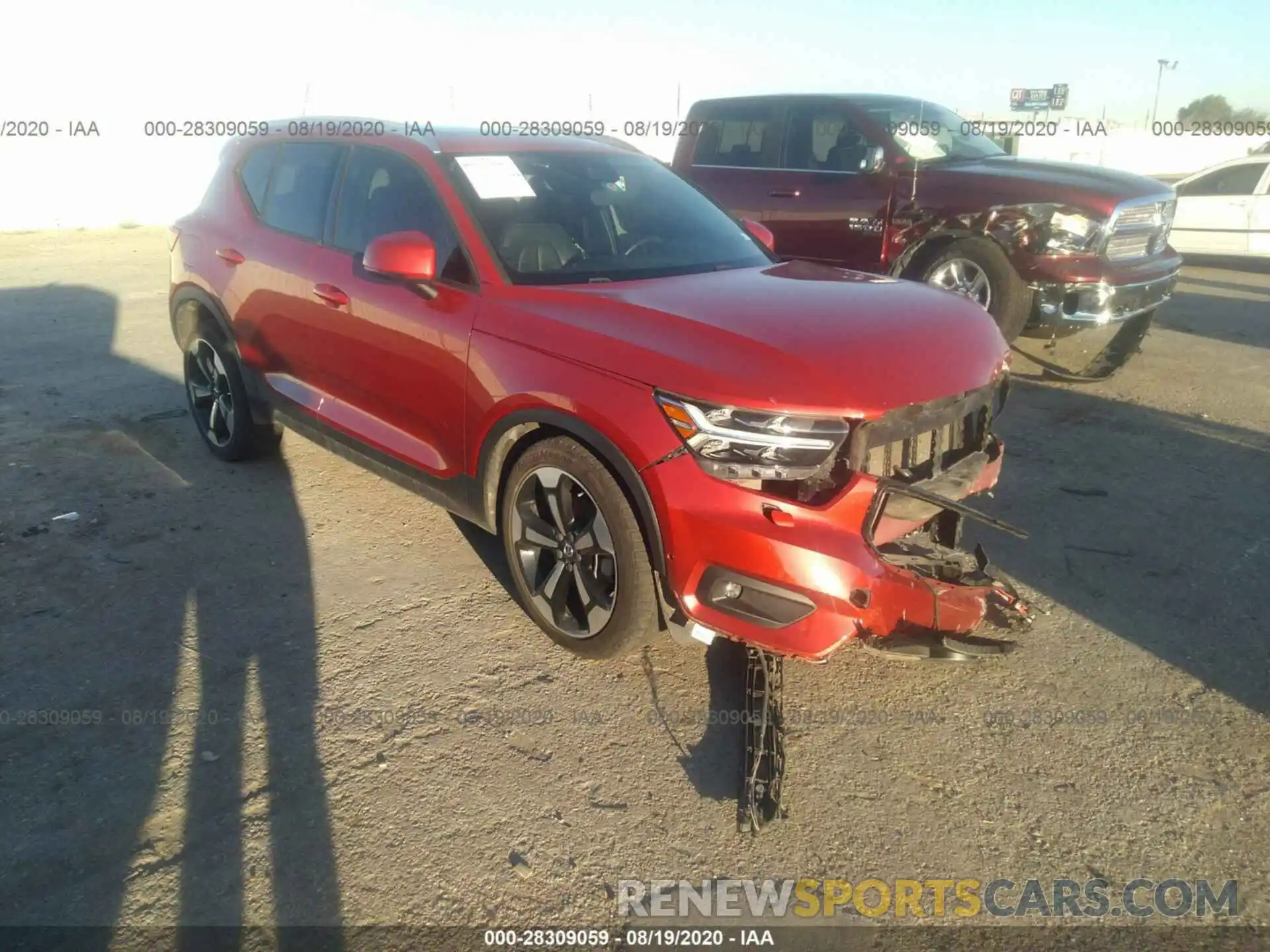 1 Photograph of a damaged car YV4162XZ1K2007384 VOLVO XC40 2019