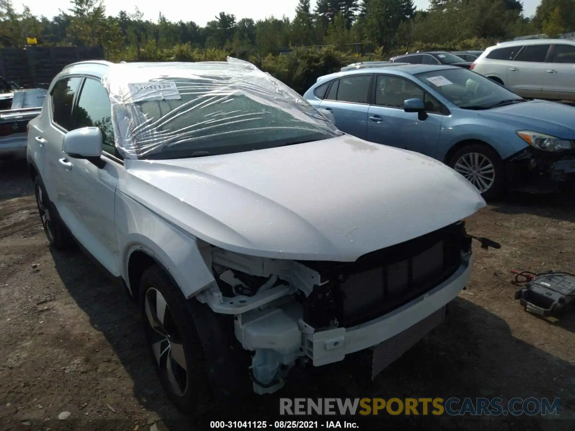 1 Photograph of a damaged car YV4162XZ2K2005501 VOLVO XC40 2019