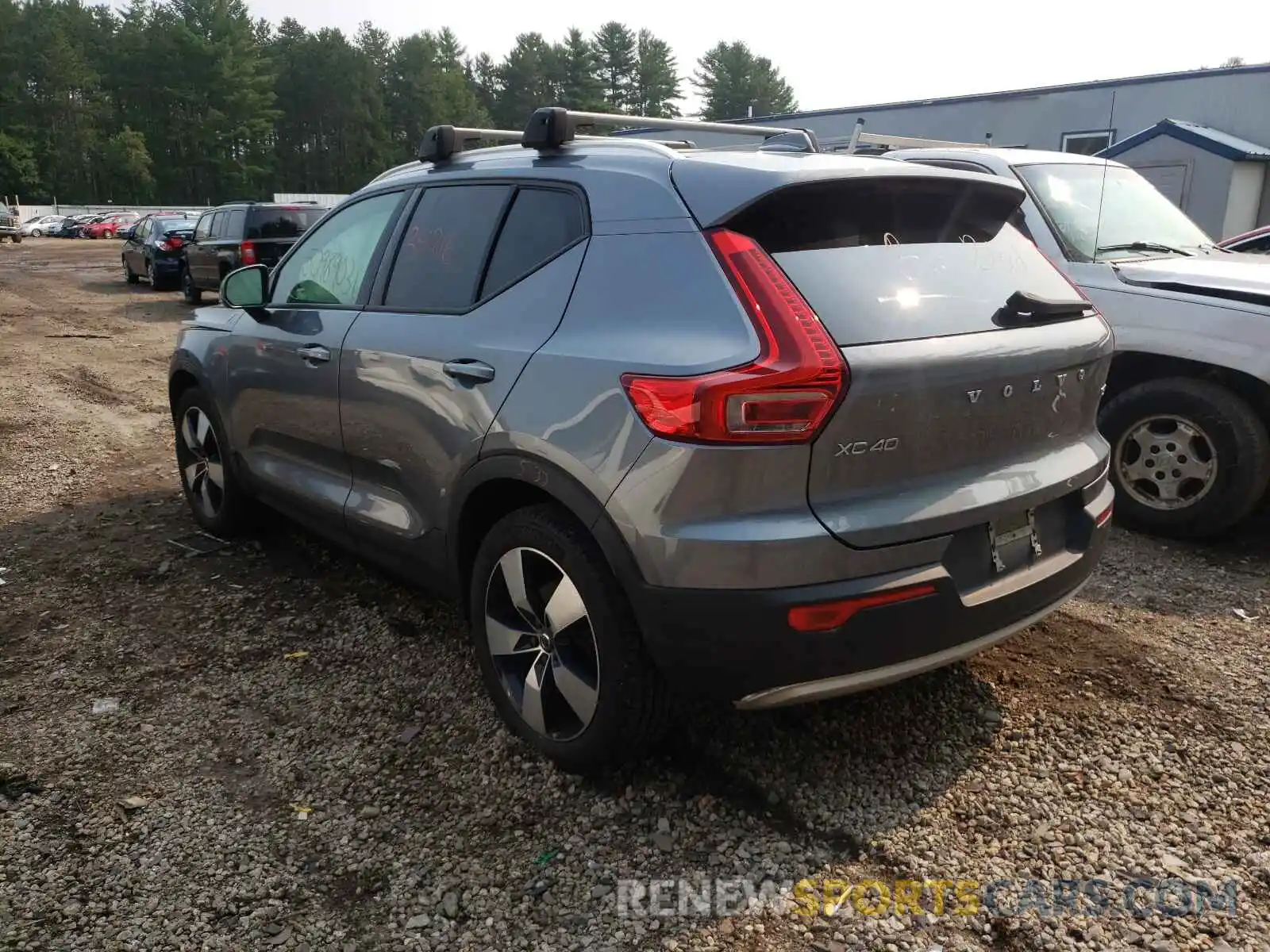 3 Photograph of a damaged car YV4162XZ3K2008438 VOLVO XC40 2019