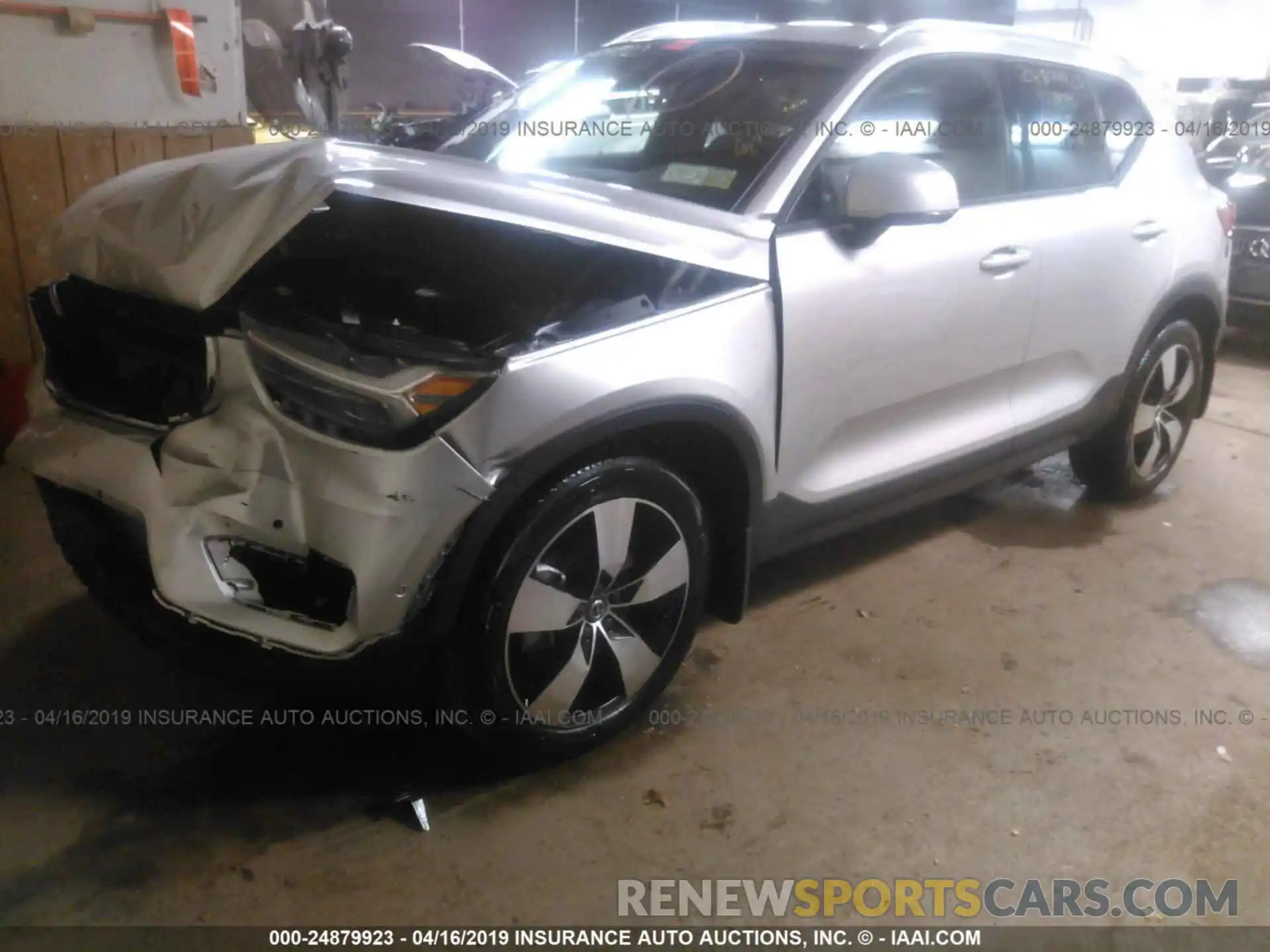 2 Photograph of a damaged car YV4162XZ3K2014868 VOLVO XC40 2019