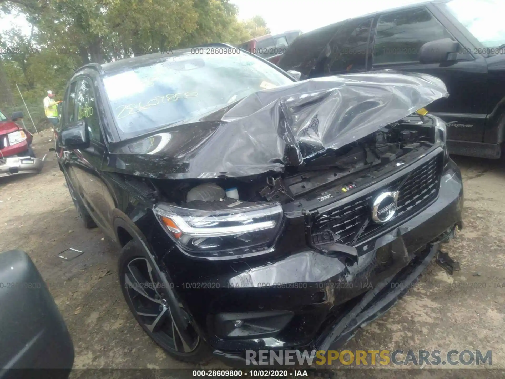 1 Photograph of a damaged car YV4162XZ4K2008531 VOLVO XC40 2019