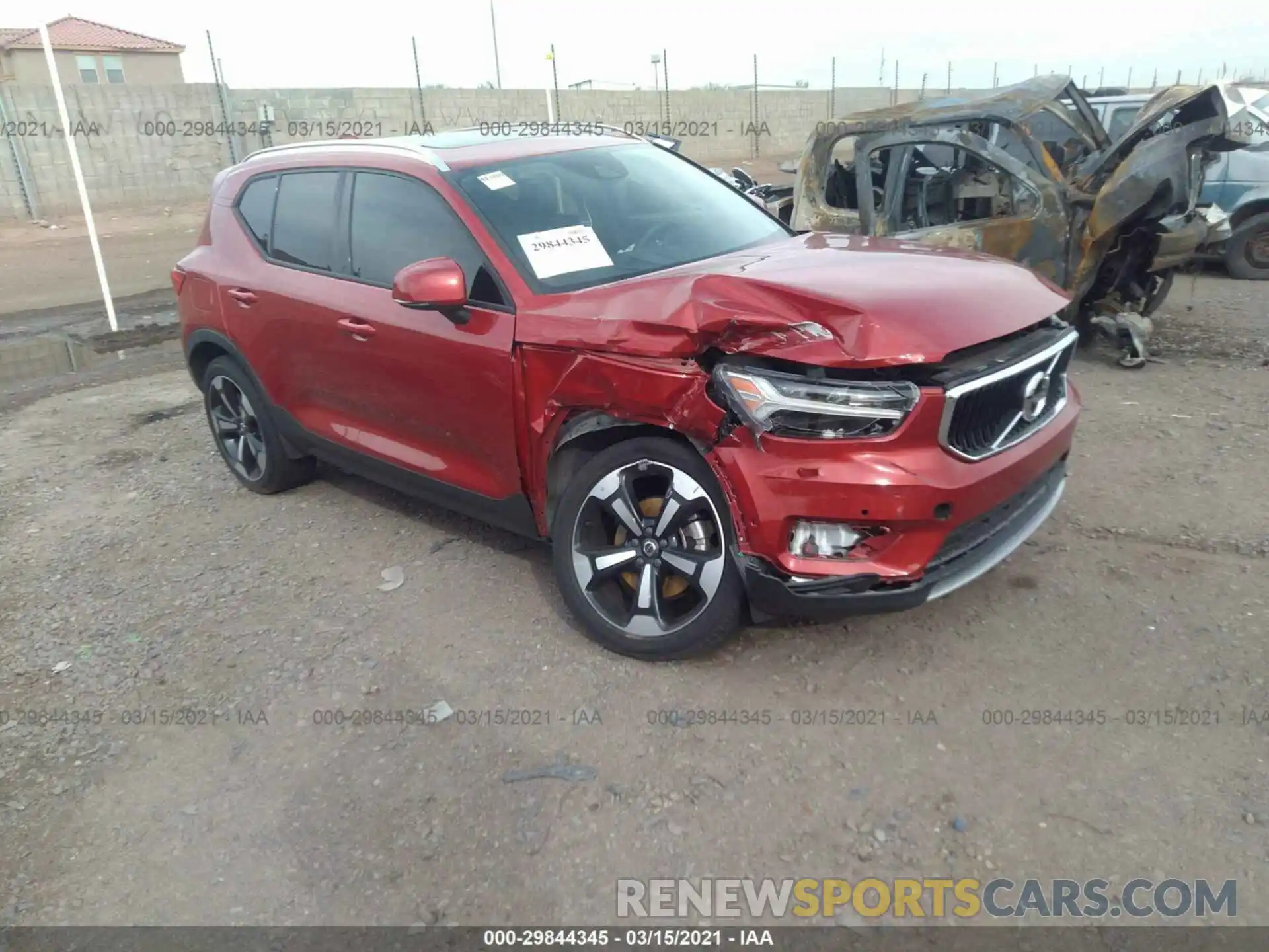 1 Photograph of a damaged car YV4162XZ5K2012281 VOLVO XC40 2019