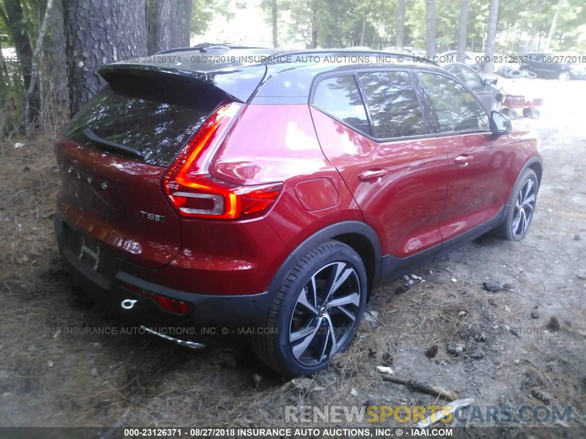 4 Photograph of a damaged car YV4162XZ6K2007364 VOLVO XC40 2019