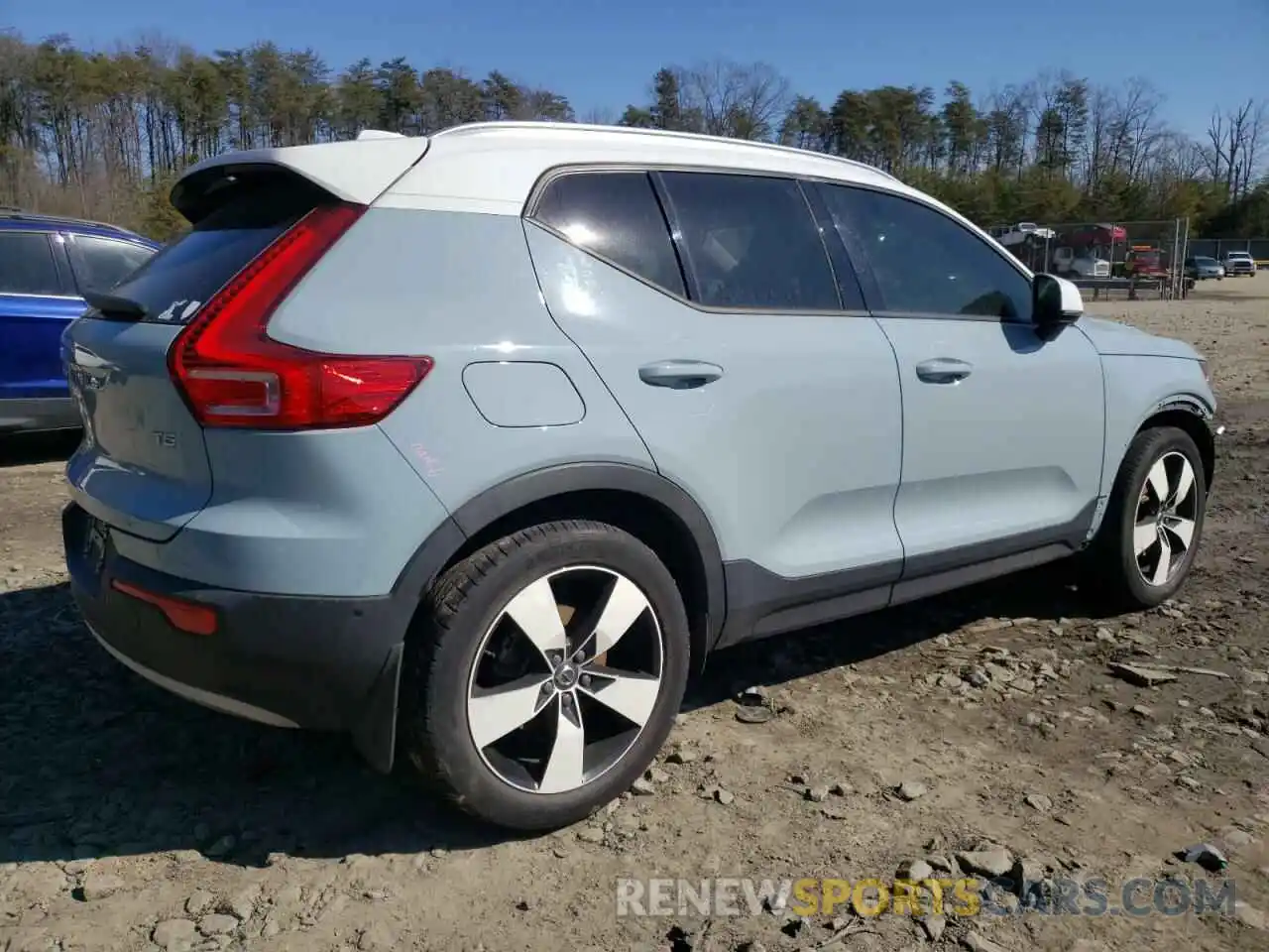 3 Photograph of a damaged car YV4162XZ6K2011818 VOLVO XC40 2019