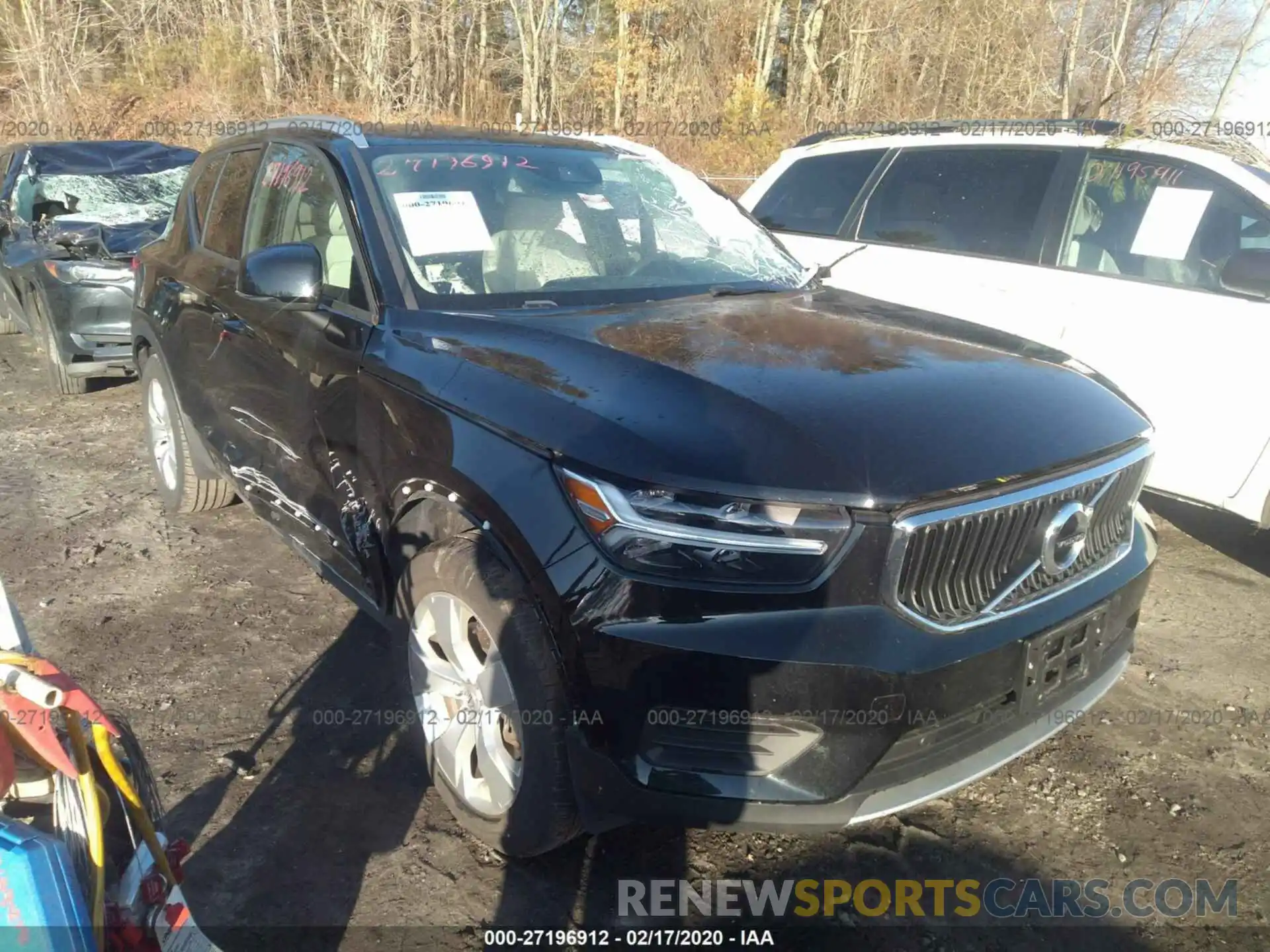 1 Photograph of a damaged car YV4162XZ7K2008362 VOLVO XC40 2019