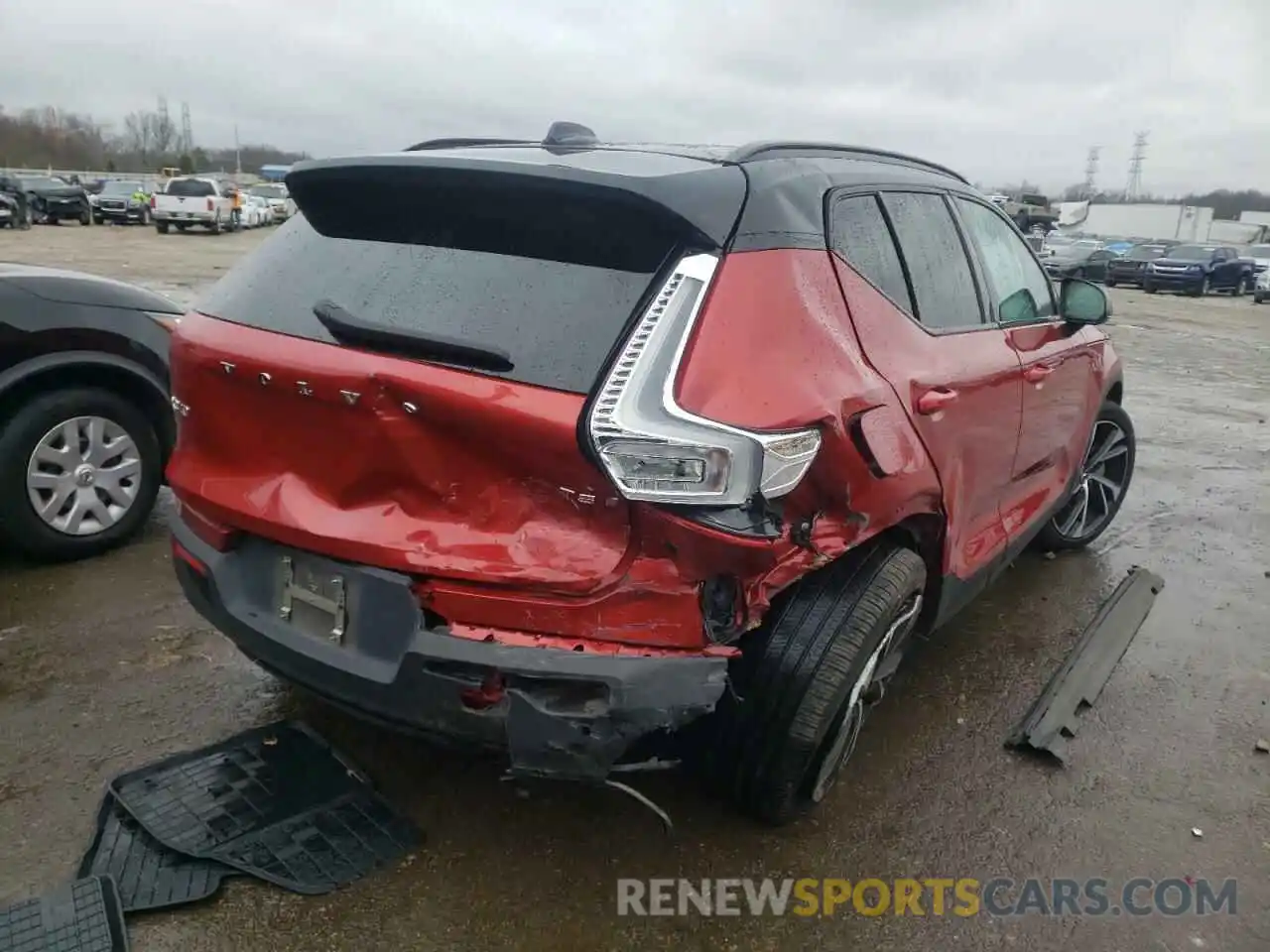 4 Photograph of a damaged car YV4162XZ7K2017174 VOLVO XC40 2019