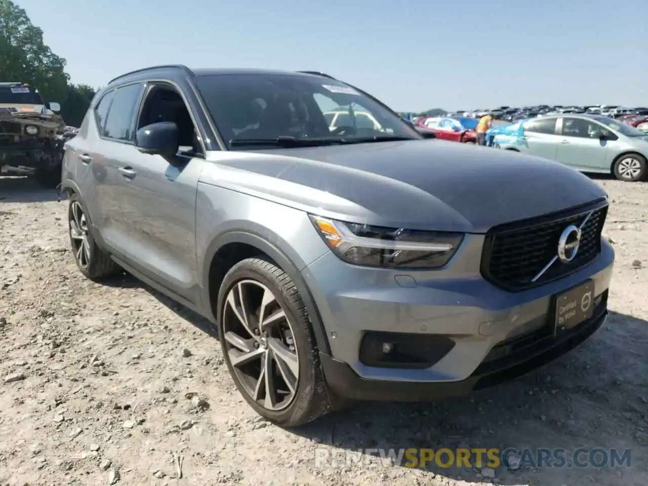 1 Photograph of a damaged car YV4162XZ8K2003347 VOLVO XC40 2019