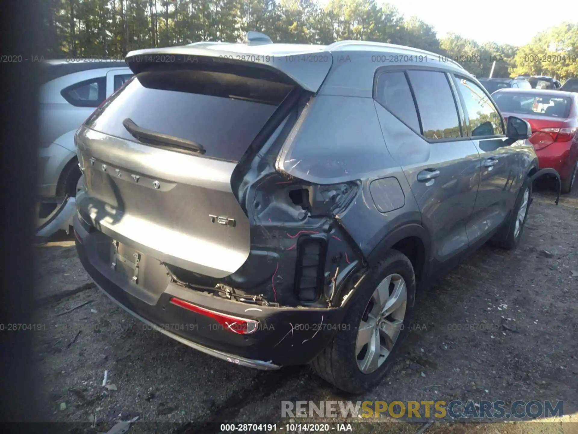 6 Photograph of a damaged car YV4162XZ8K2007477 VOLVO XC40 2019