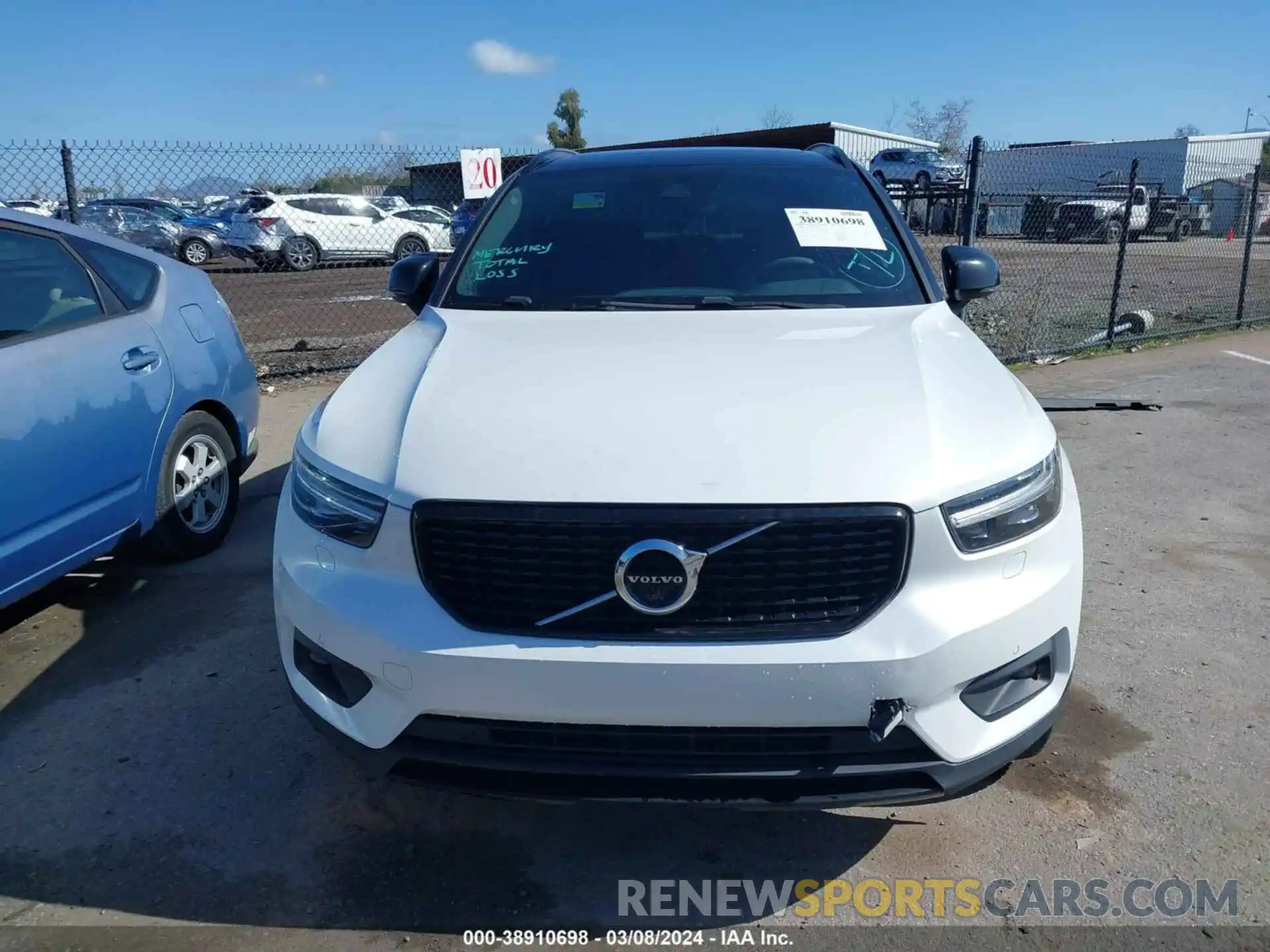 12 Photograph of a damaged car YV4162XZ9K2003762 VOLVO XC40 2019