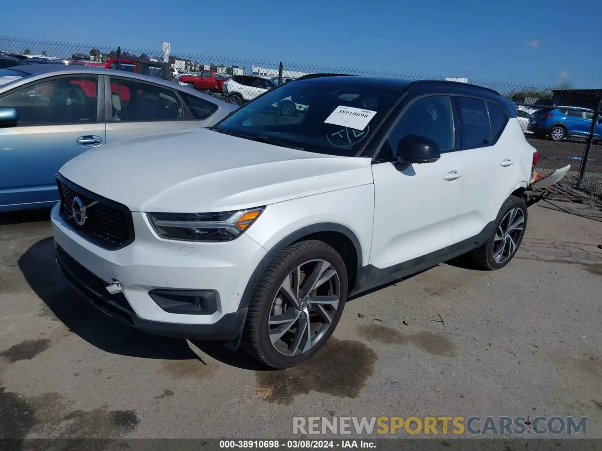 2 Photograph of a damaged car YV4162XZ9K2003762 VOLVO XC40 2019