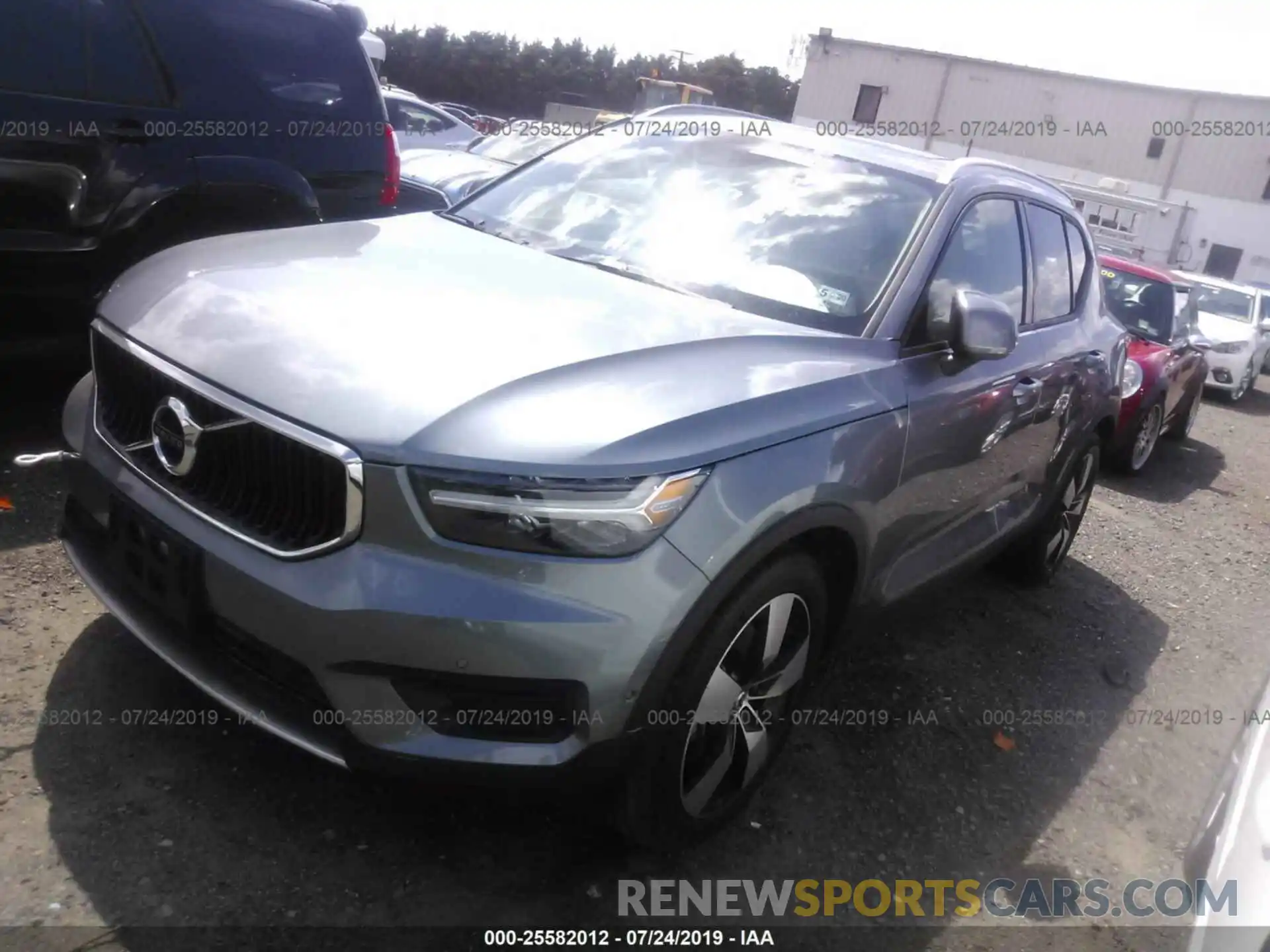 2 Photograph of a damaged car YV4162XZ9K2021355 VOLVO XC40 2019