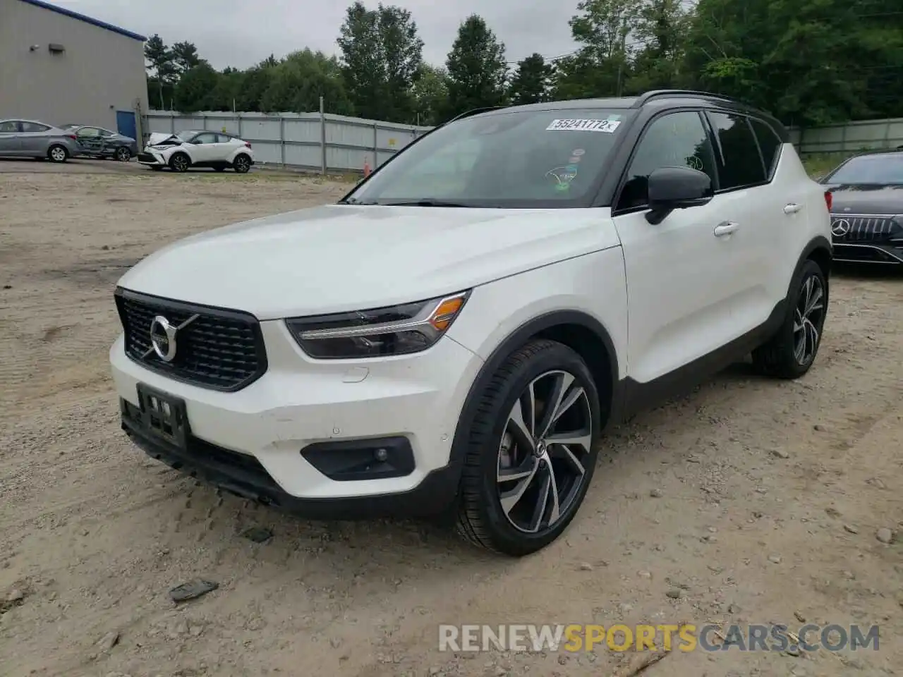 2 Photograph of a damaged car YV4162XZXK2004502 VOLVO XC40 2019