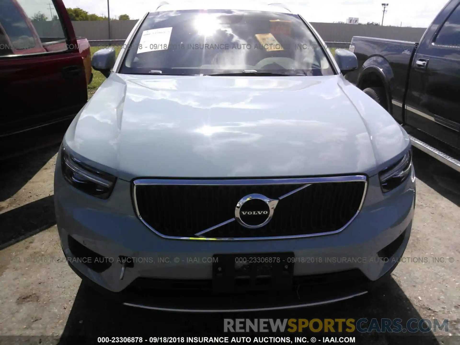 6 Photograph of a damaged car YV4162XZXK2005729 Volvo Xc40 2019