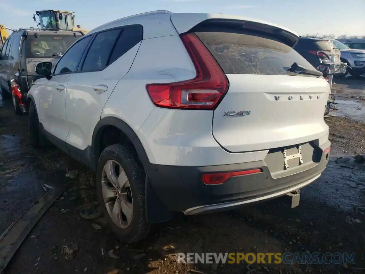 3 Photograph of a damaged car YV4162XZXK2006220 VOLVO XC40 2019