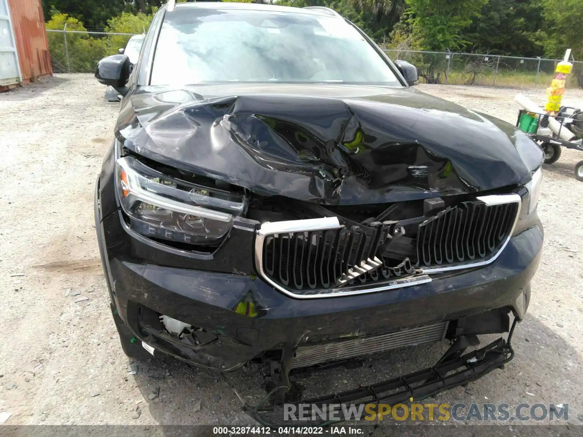 6 Photograph of a damaged car YV4162XZXK2012275 VOLVO XC40 2019