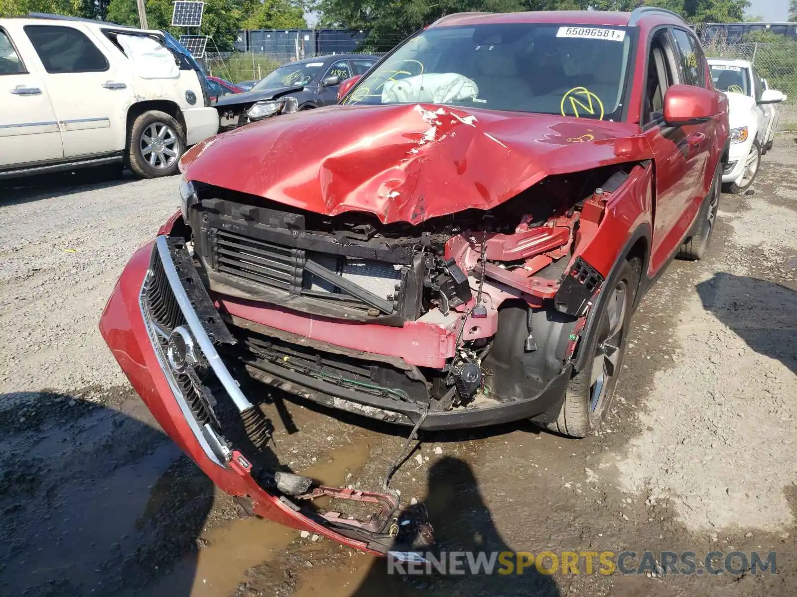 9 Photograph of a damaged car YV4AC2HK0K2052634 VOLVO XC40 2019