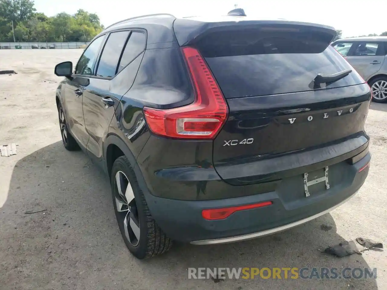 3 Photograph of a damaged car YV4AC2HK4K2055701 VOLVO XC40 2019