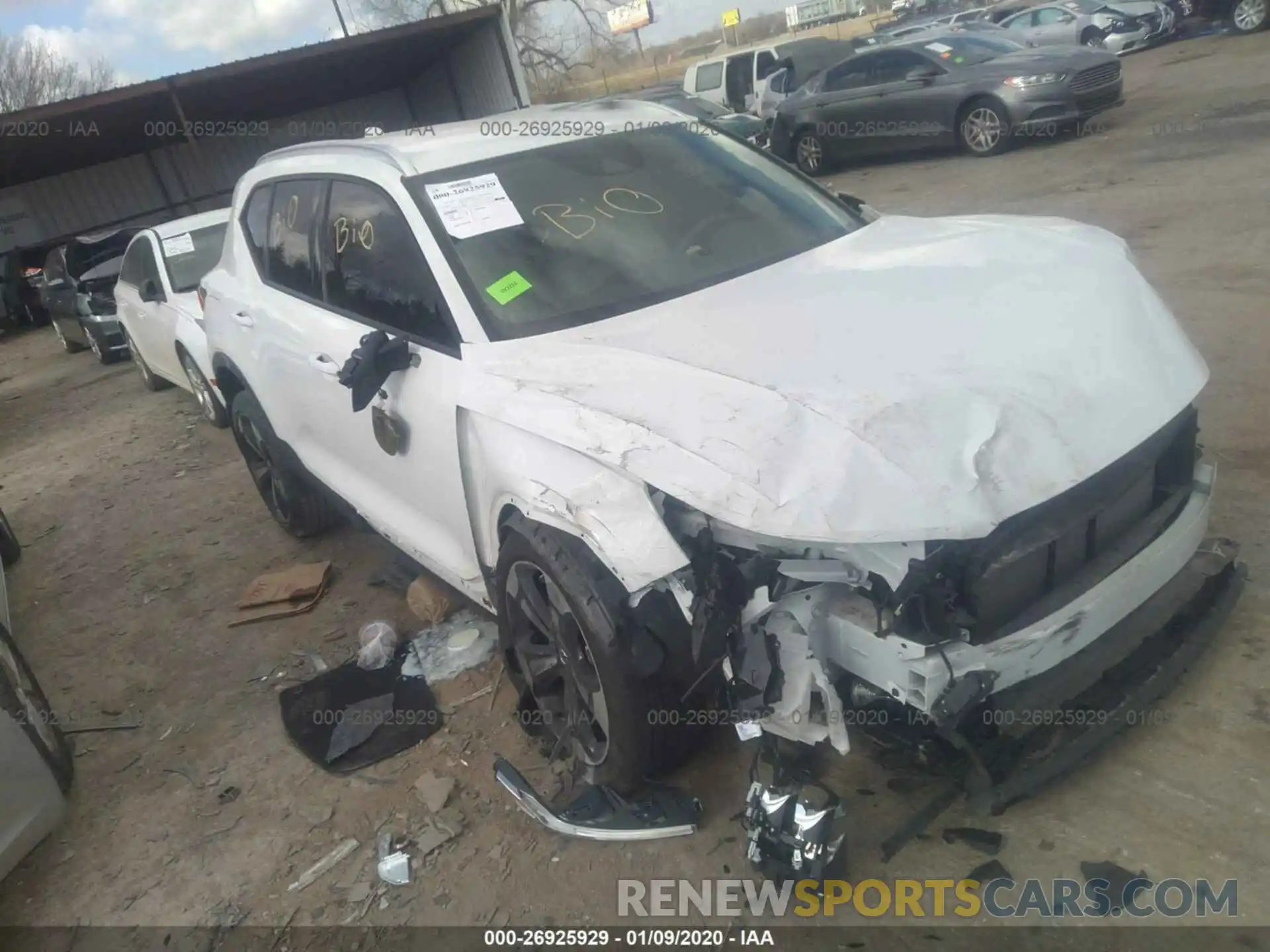 1 Photograph of a damaged car YV4AC2HK4K2089847 VOLVO XC40 2019