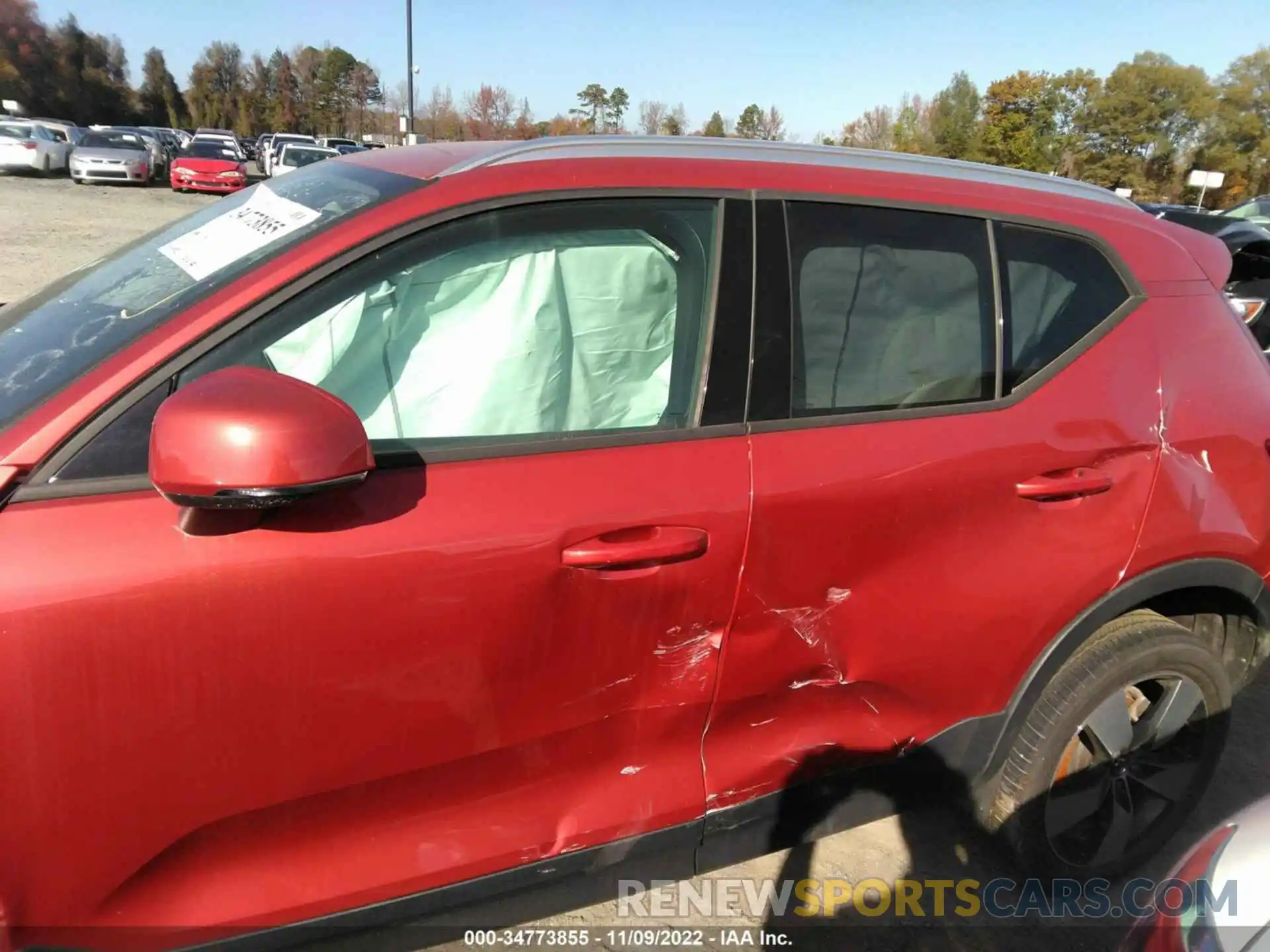 12 Photograph of a damaged car YV4AC2HK7K2049102 VOLVO XC40 2019