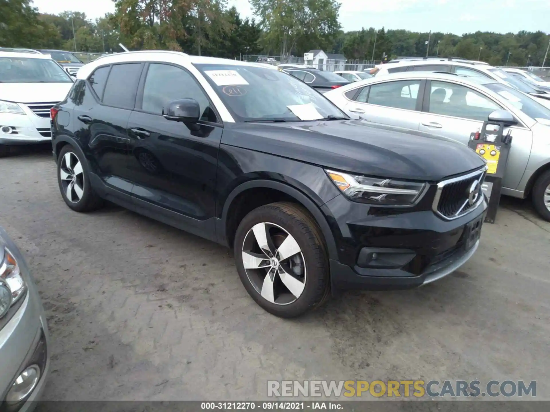 1 Photograph of a damaged car YV4AC2HK7K2087414 VOLVO XC40 2019