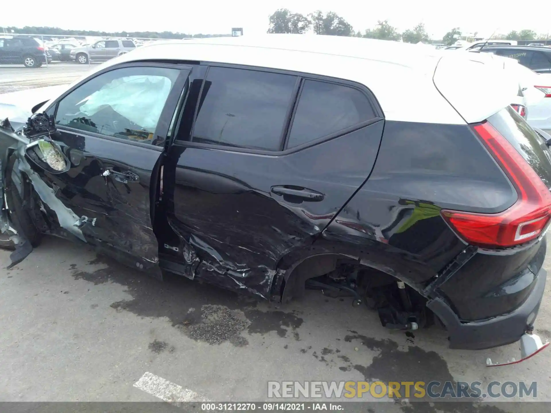 6 Photograph of a damaged car YV4AC2HK7K2087414 VOLVO XC40 2019