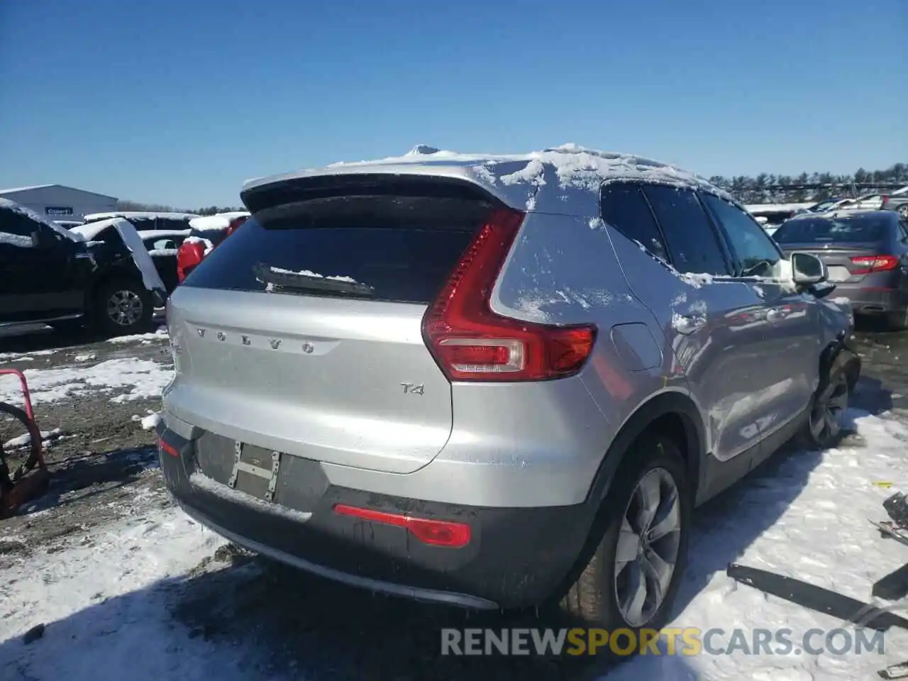 4 Photograph of a damaged car YV4AC2HK8K2050906 VOLVO XC40 2019