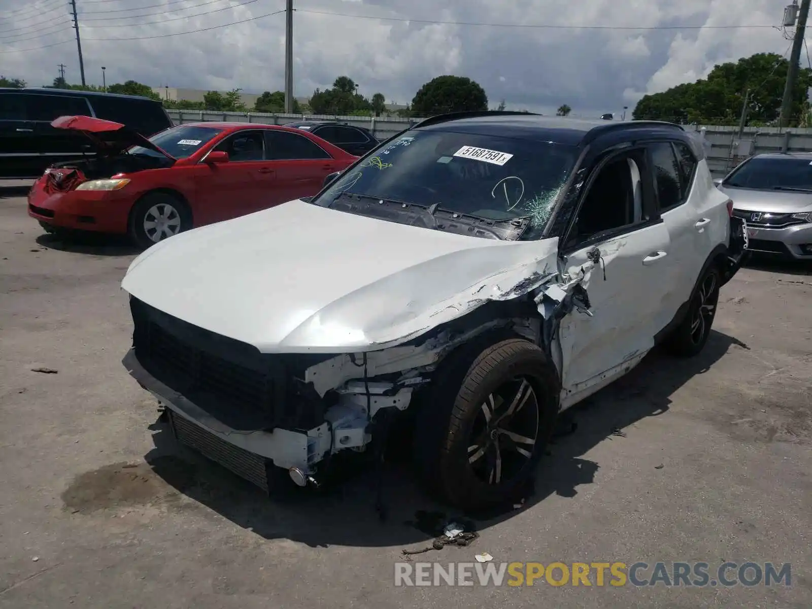 2 Photograph of a damaged car YV4AC2HM7K2107890 VOLVO XC40 2019