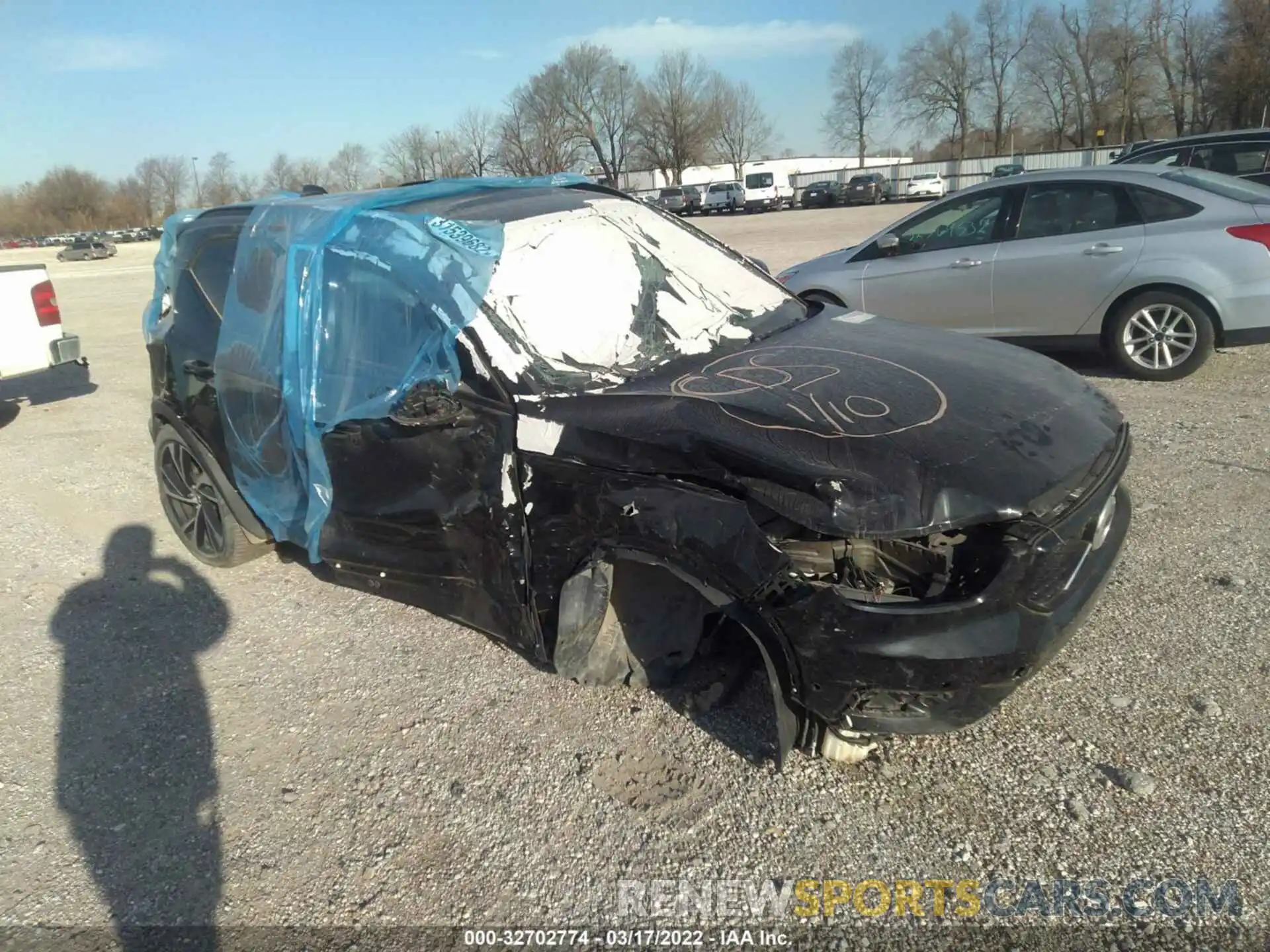 1 Photograph of a damaged car YV4AC2HM9K2132063 VOLVO XC40 2019