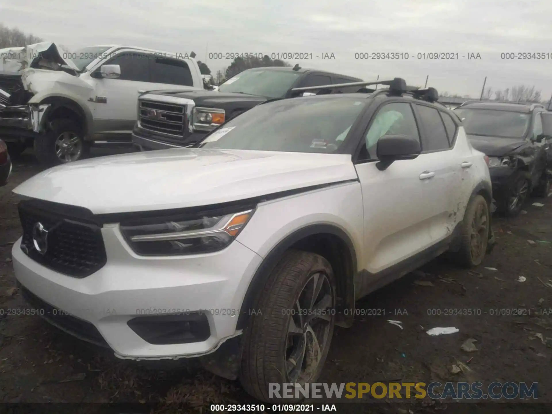 2 Photograph of a damaged car YV4AC2HMXK2138020 VOLVO XC40 2019