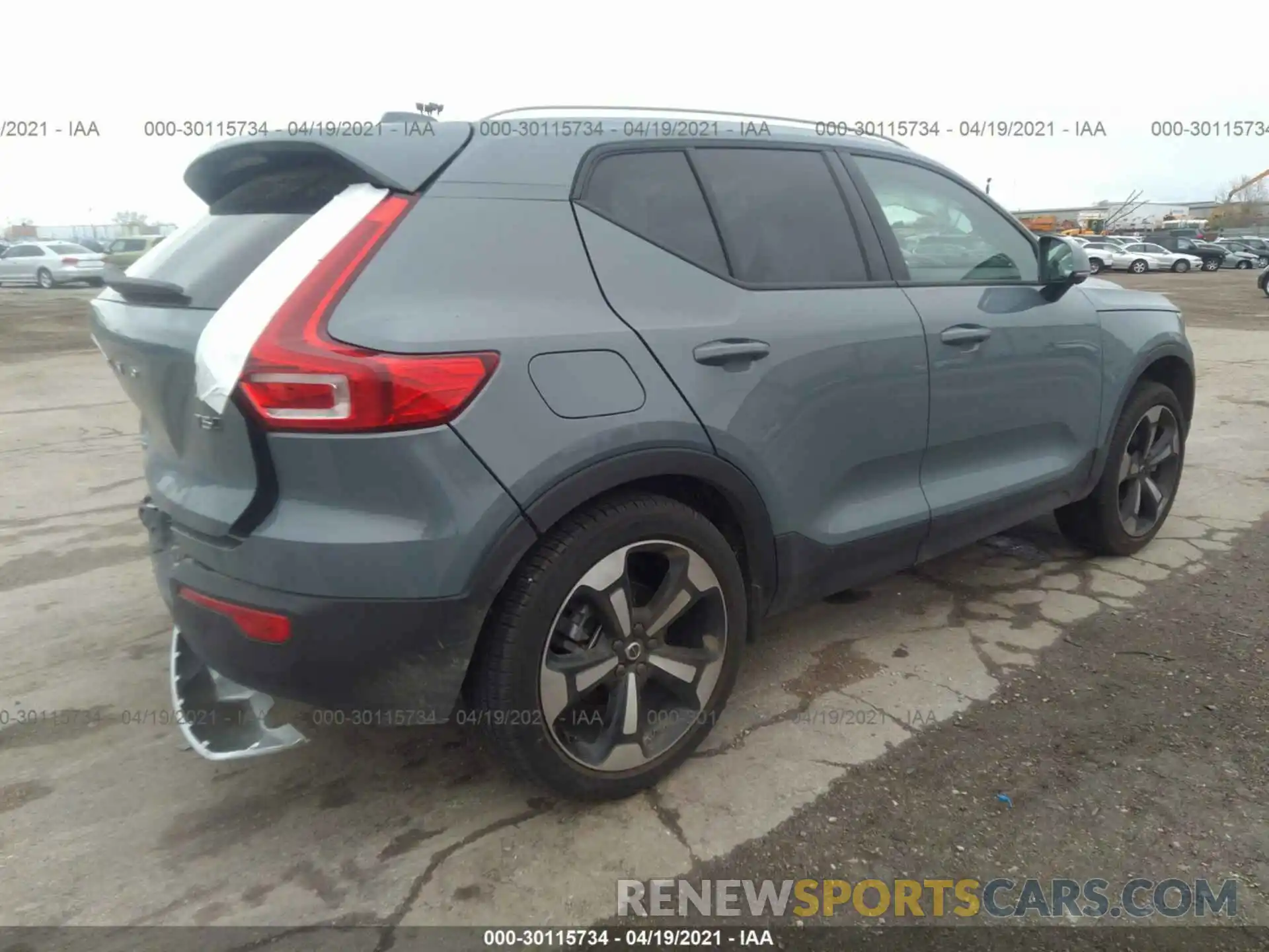 4 Фотография поврежденного автомобиля YV4162UK0L2275285 VOLVO XC40 2020