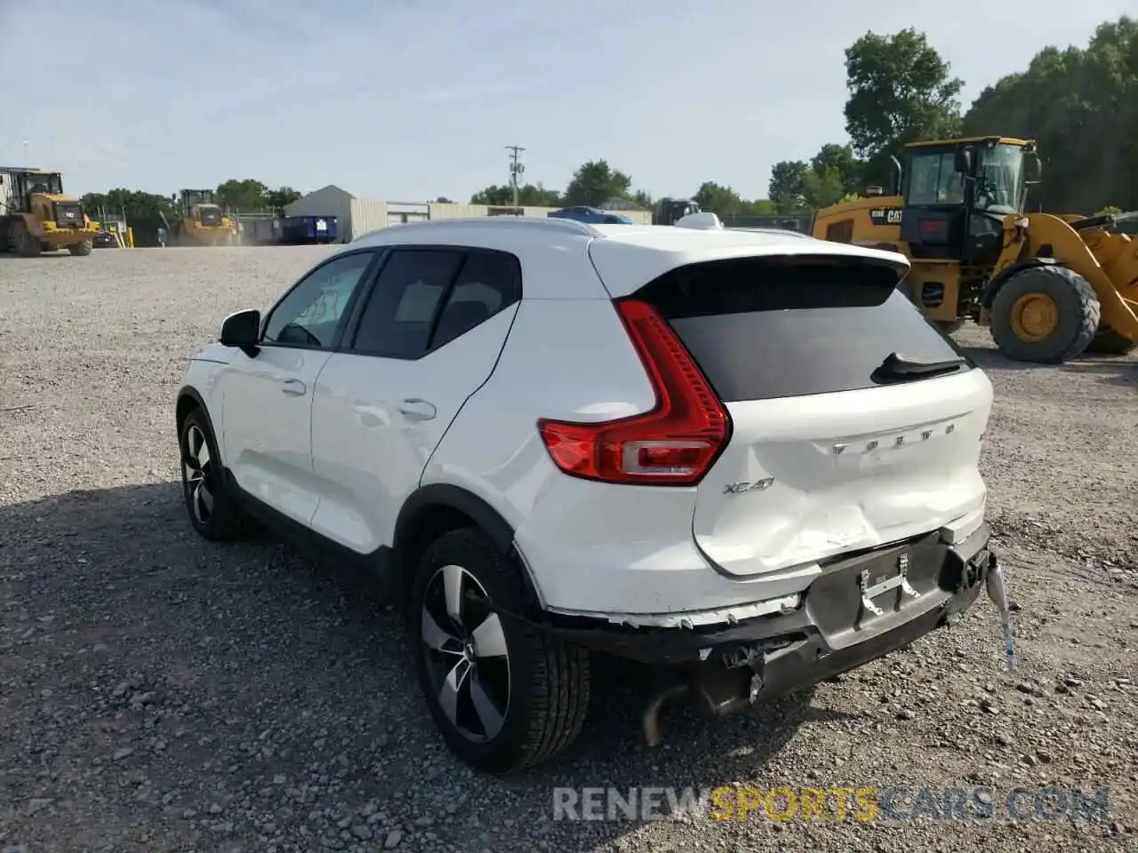 3 Фотография поврежденного автомобиля YV4162UK5L2270423 VOLVO XC40 2020