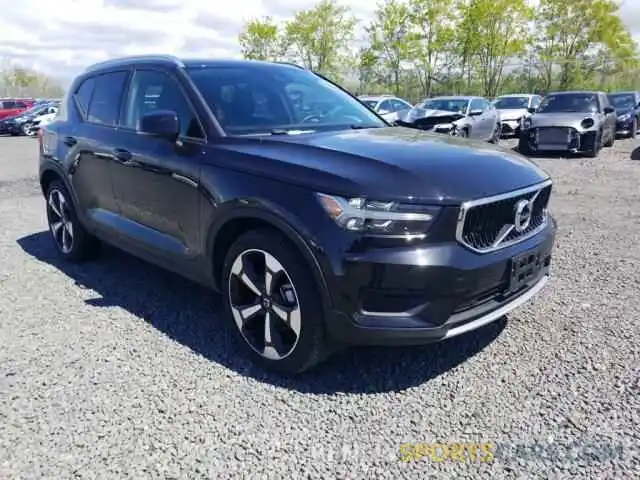 1 Photograph of a damaged car YV4162UK7L2289040 VOLVO XC40 2020