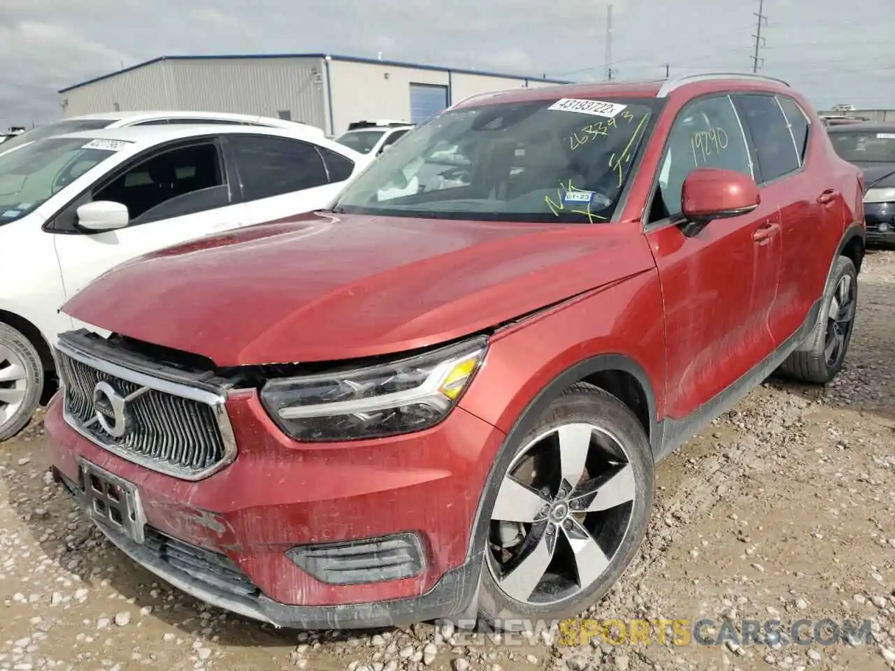 2 Photograph of a damaged car YV4162UK9L2263393 VOLVO XC40 2020