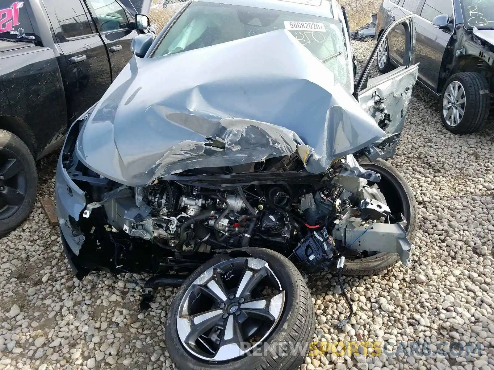7 Фотография поврежденного автомобиля YV4162UK9L2316562 VOLVO XC40 2020