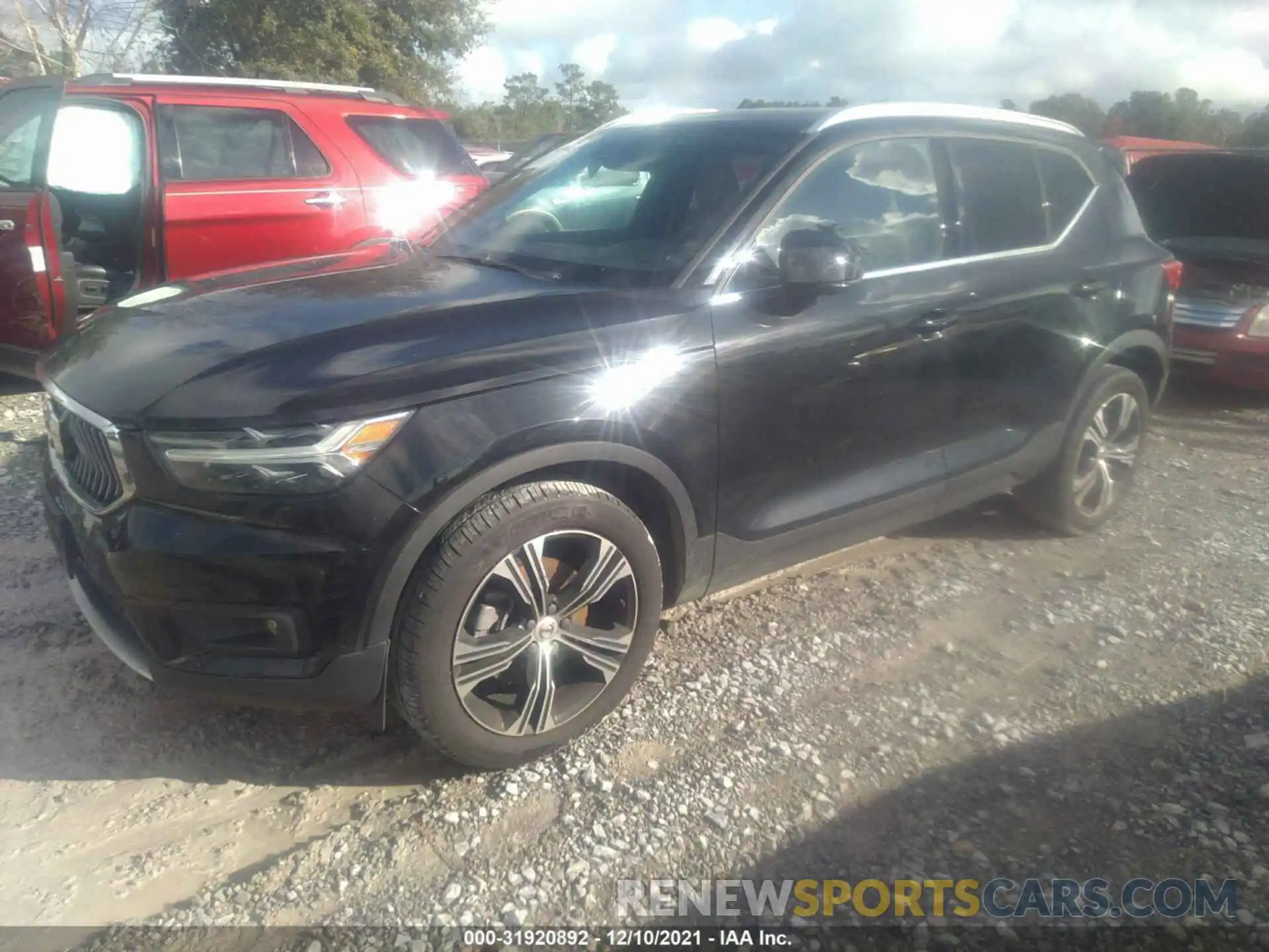 2 Photograph of a damaged car YV4162UL9L2311550 VOLVO XC40 2020