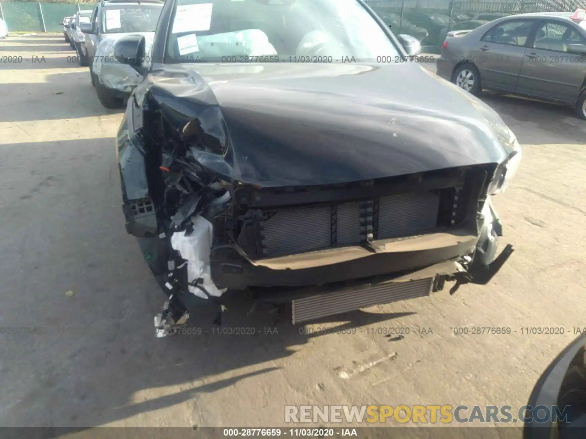 6 Photograph of a damaged car YV4162ULXL2251150 VOLVO XC40 2020
