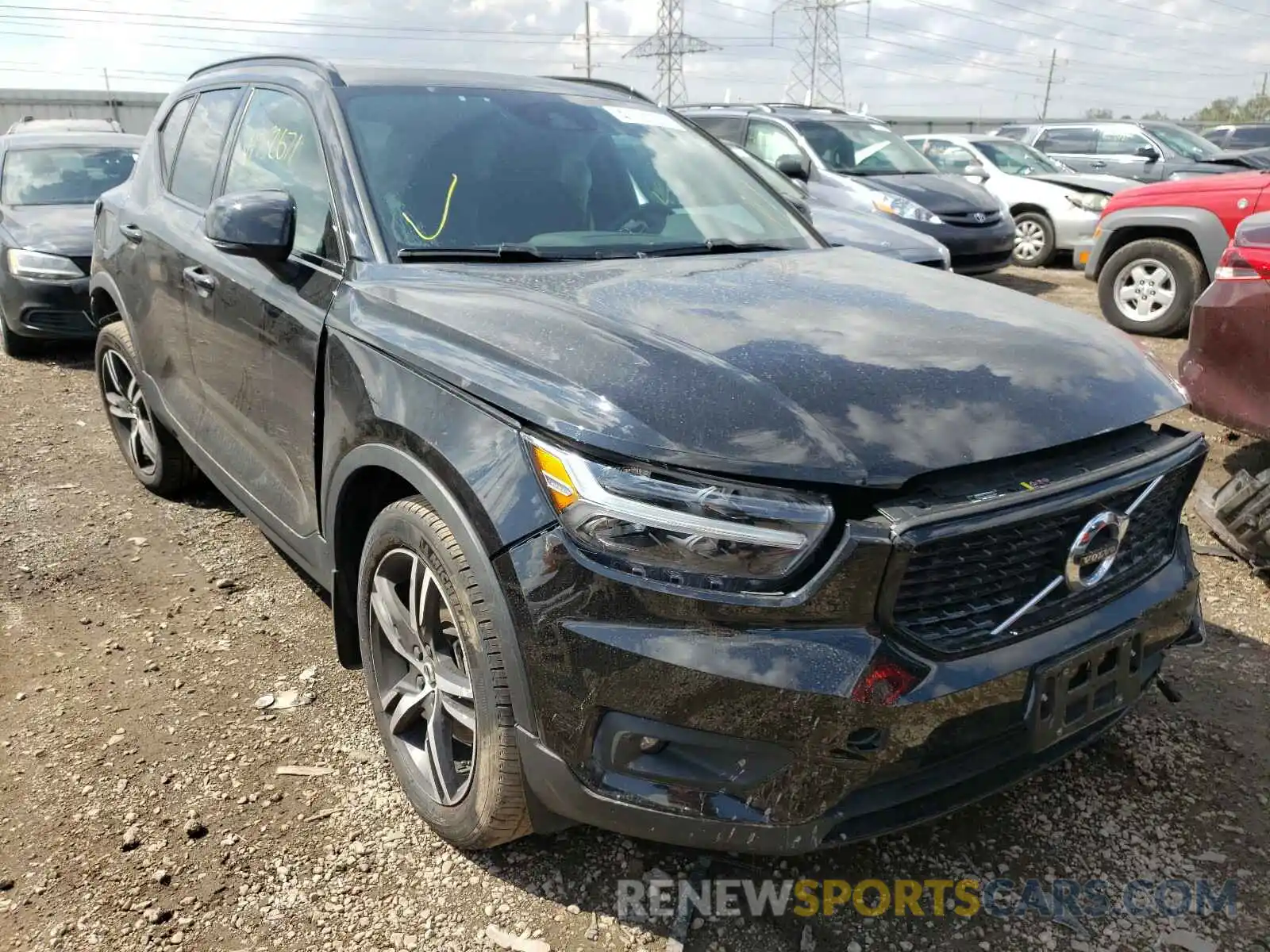 1 Photograph of a damaged car YV4162UM4L2234871 VOLVO XC40 2020