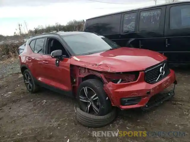 4 Photograph of a damaged car YV4162UM4L2280524 VOLVO XC40 2020