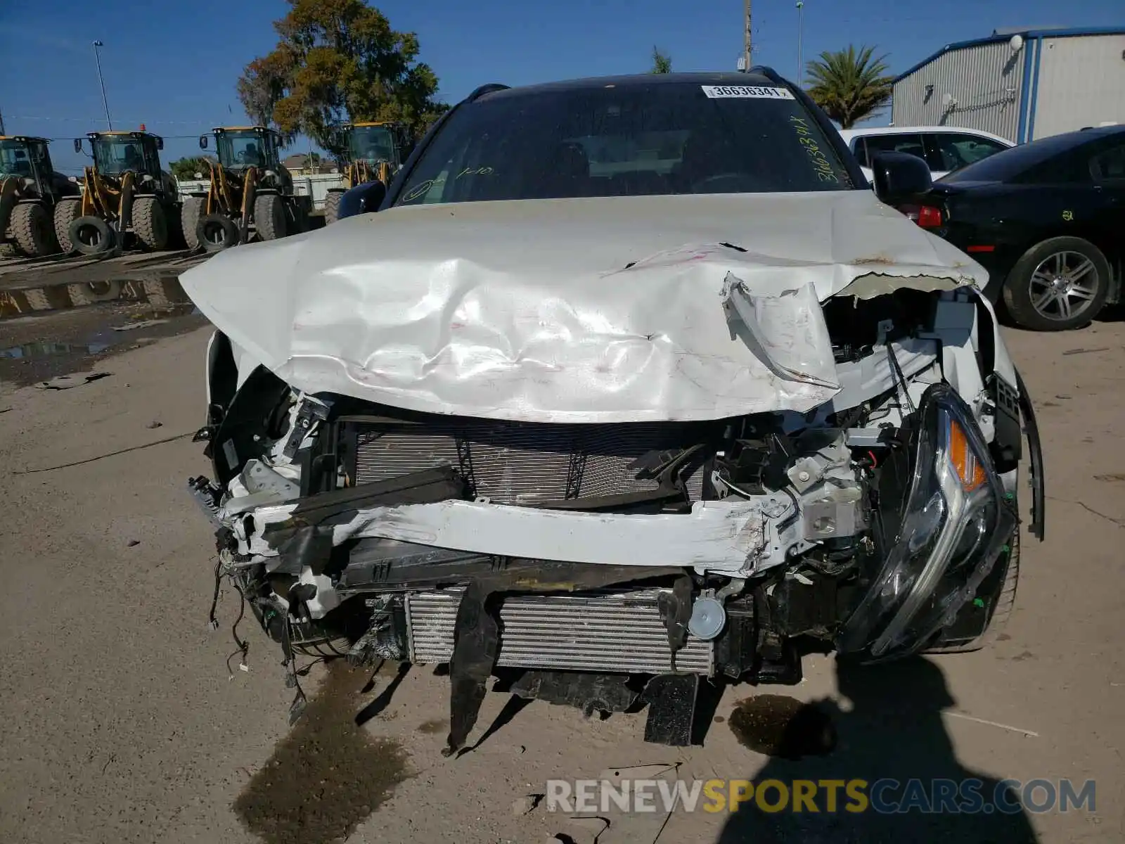 9 Photograph of a damaged car YV4162UM4L2347185 VOLVO XC40 2020