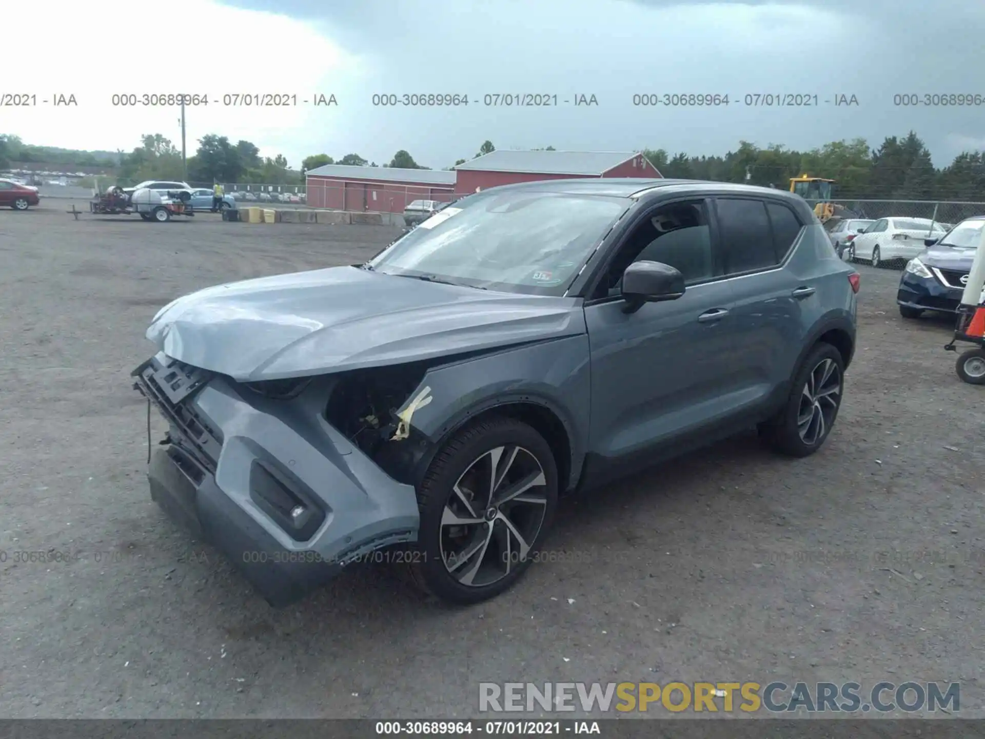 2 Photograph of a damaged car YV4162UM5L2316429 VOLVO XC40 2020