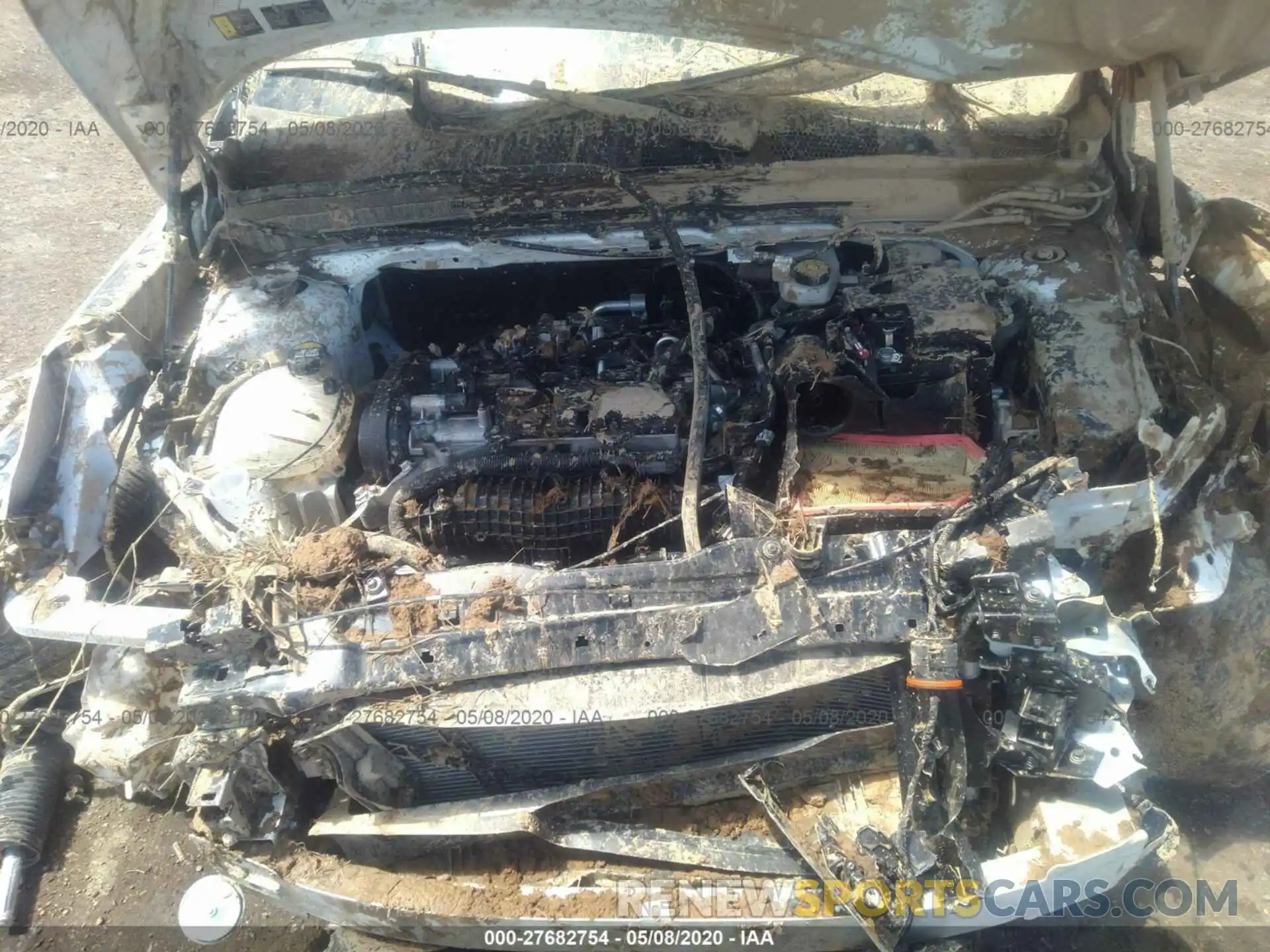 10 Photograph of a damaged car YV4162UM7L2237585 VOLVO XC40 2020