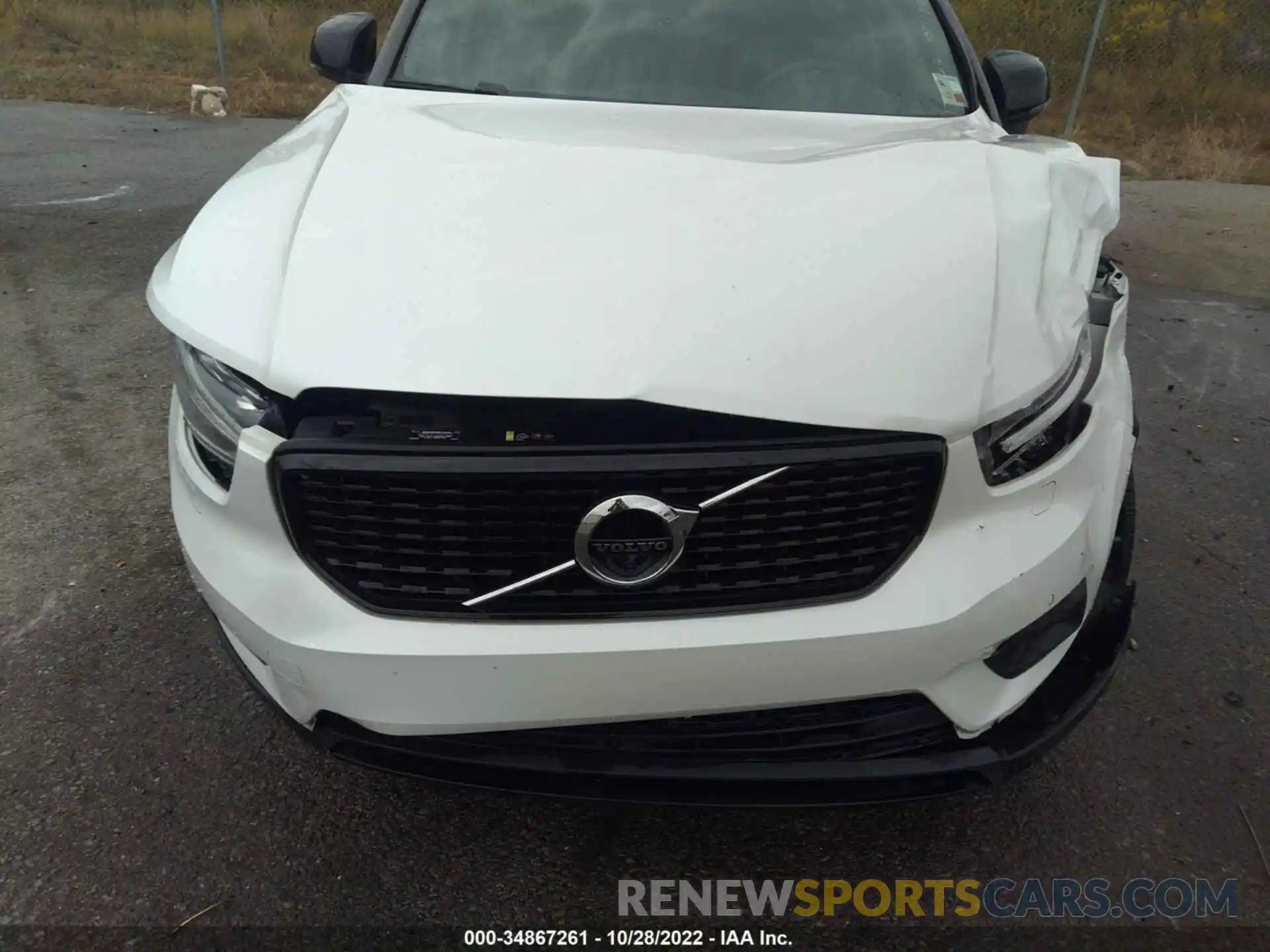 6 Photograph of a damaged car YV4162UMXL2227701 VOLVO XC40 2020