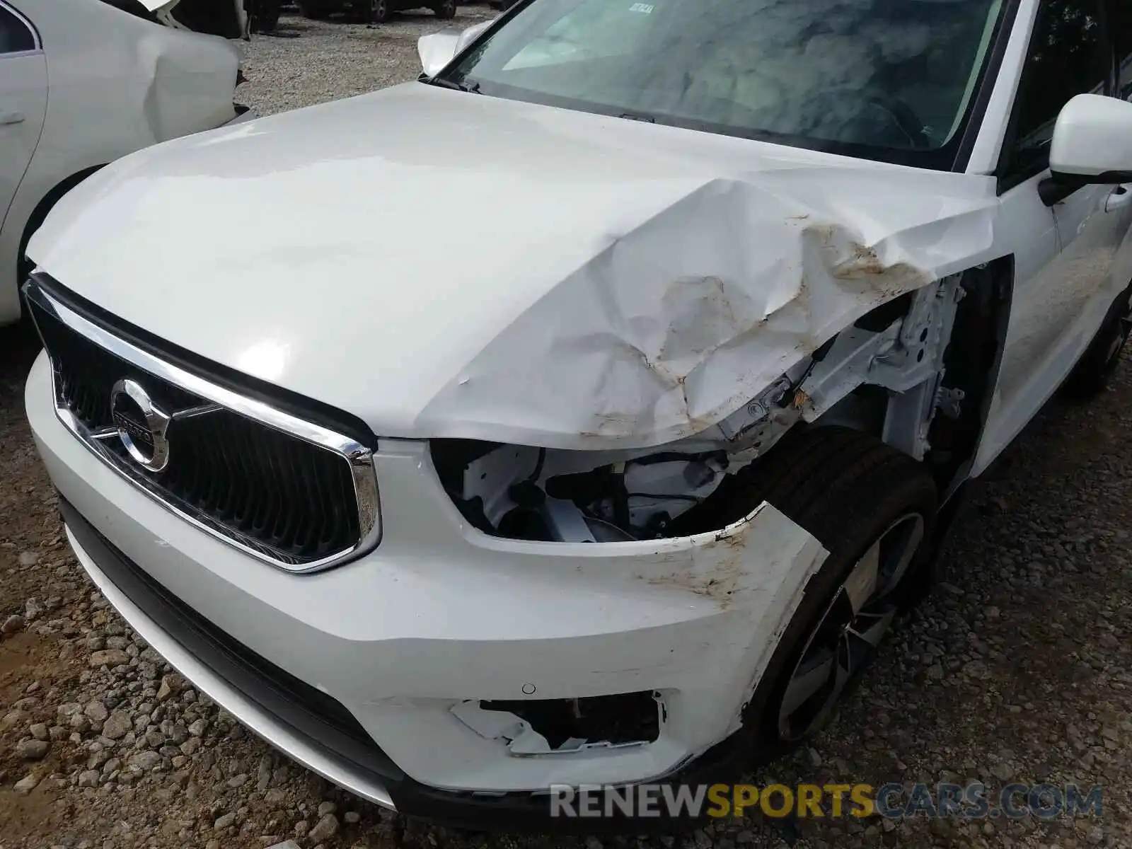 9 Photograph of a damaged car YV4AC2HK0L2295197 VOLVO XC40 2020