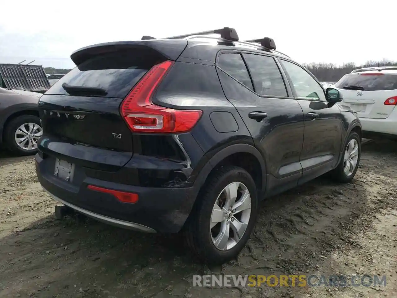 4 Photograph of a damaged car YV4AC2HK2L2255249 VOLVO XC40 2020