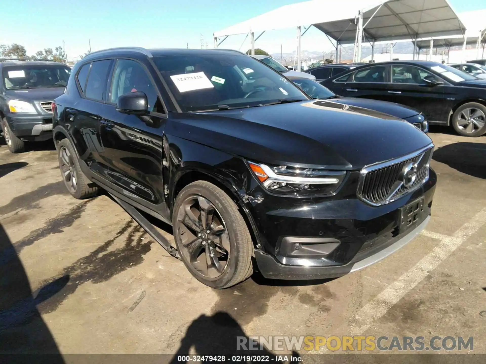 1 Photograph of a damaged car YV4AC2HK5L2207437 VOLVO XC40 2020