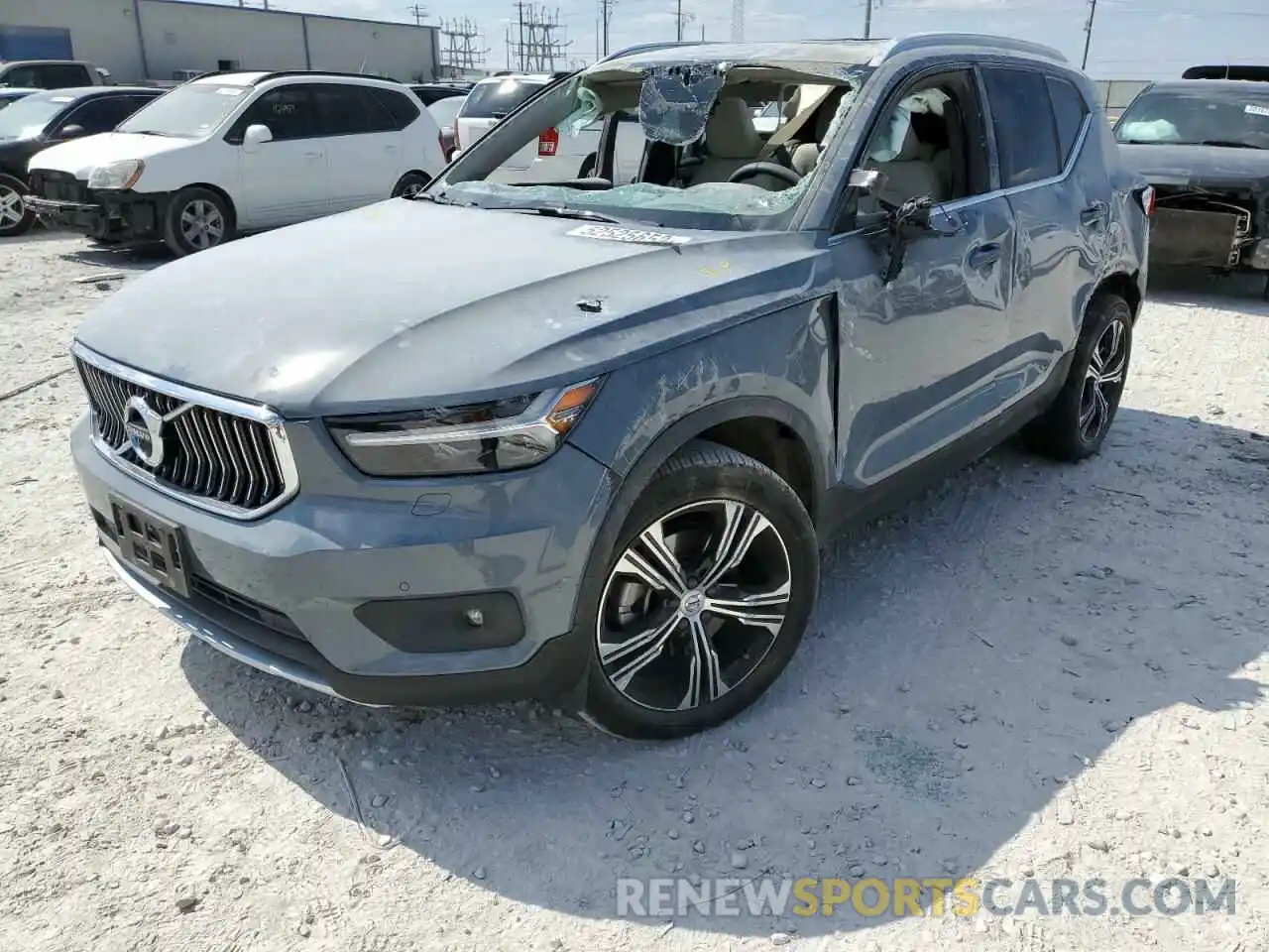 2 Photograph of a damaged car YV4AC2HL0L2283141 VOLVO XC40 2020